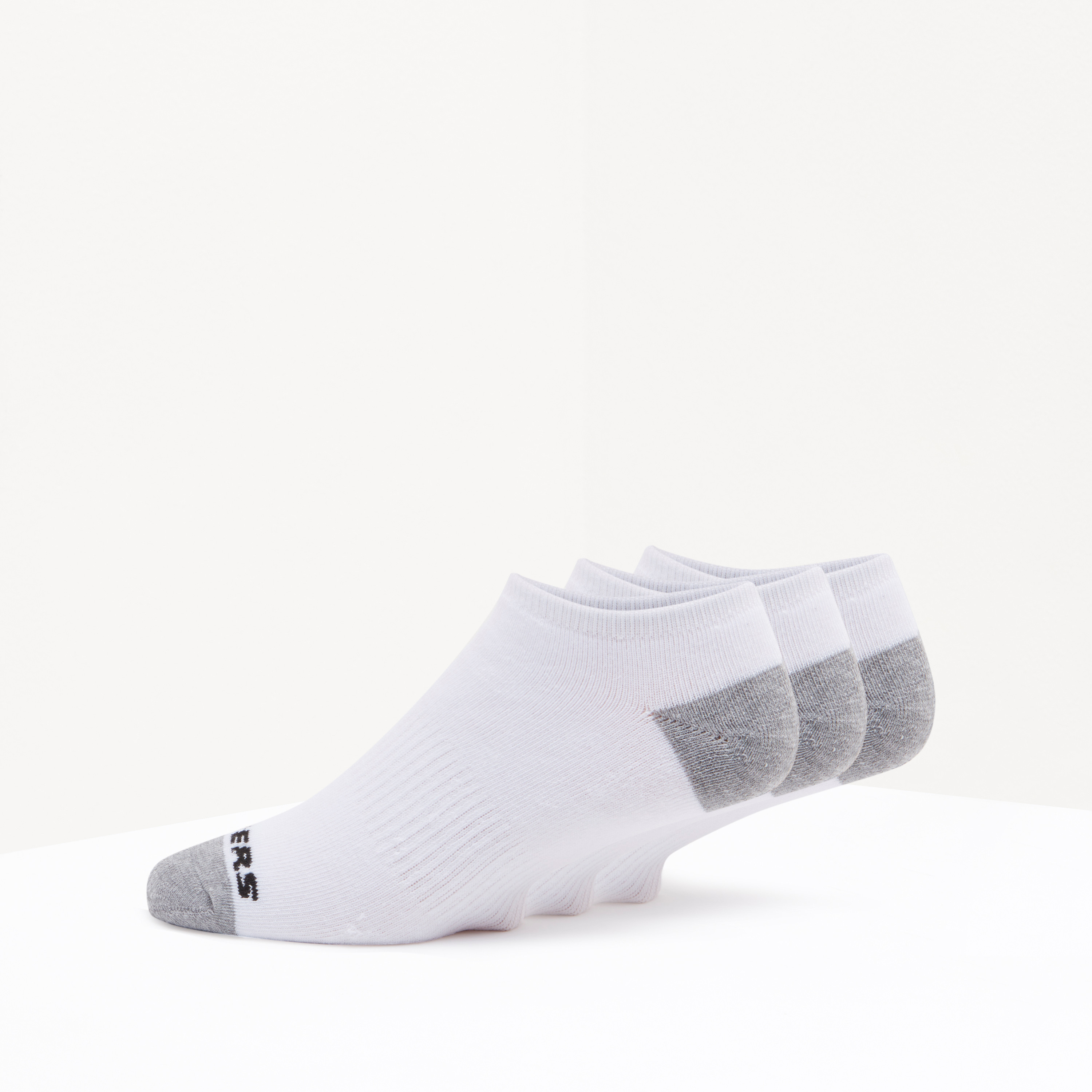 جوارب رياضية بقوالب ملونة من سكيتشرز- طقم من 3 قطع-men-socks-image-2