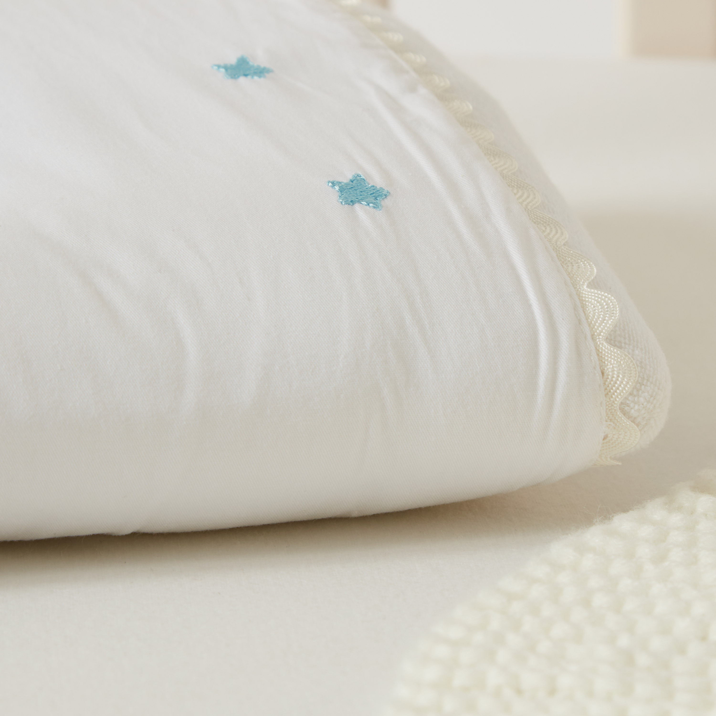 Juniors Pillow with Applique Detail-baby-nursery-babybedding-image-4
