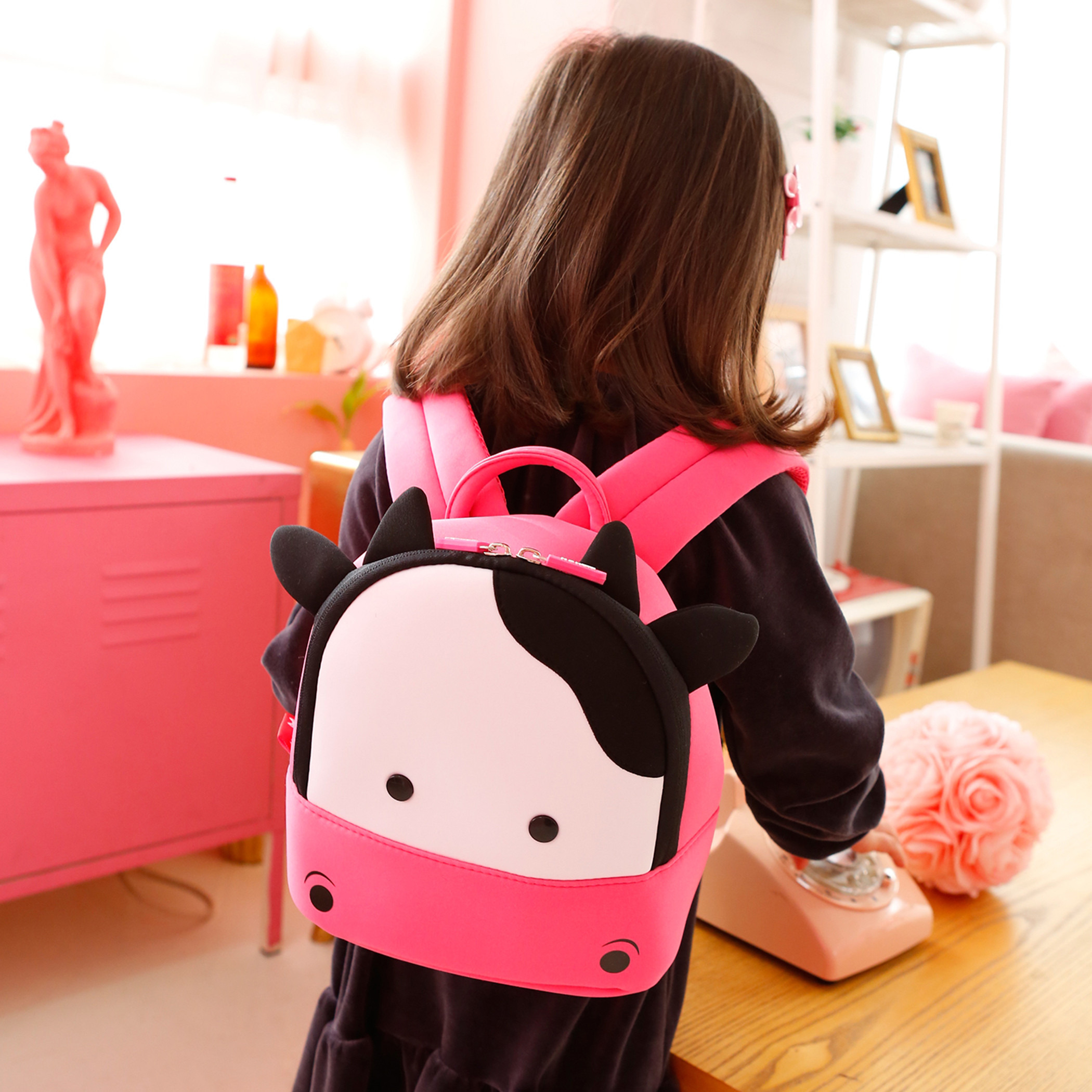 حقيبة ظهر علي شكل بقرة من نوهو-school-bagsandbackpacks-backpacks-image-8