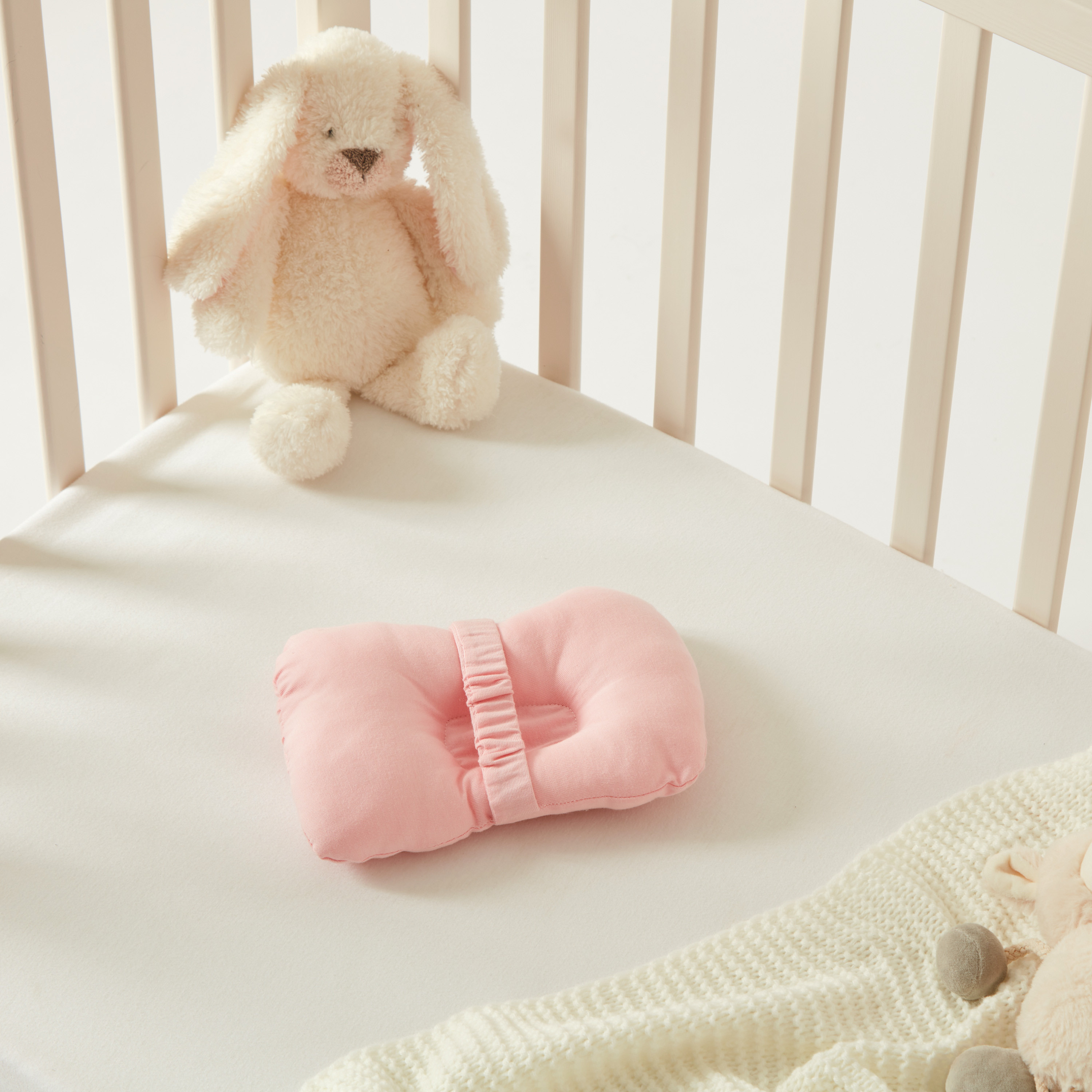 Juniors Textured Hand Pillow with Elasticised Strap-baby-nursery-babybedding-image-5