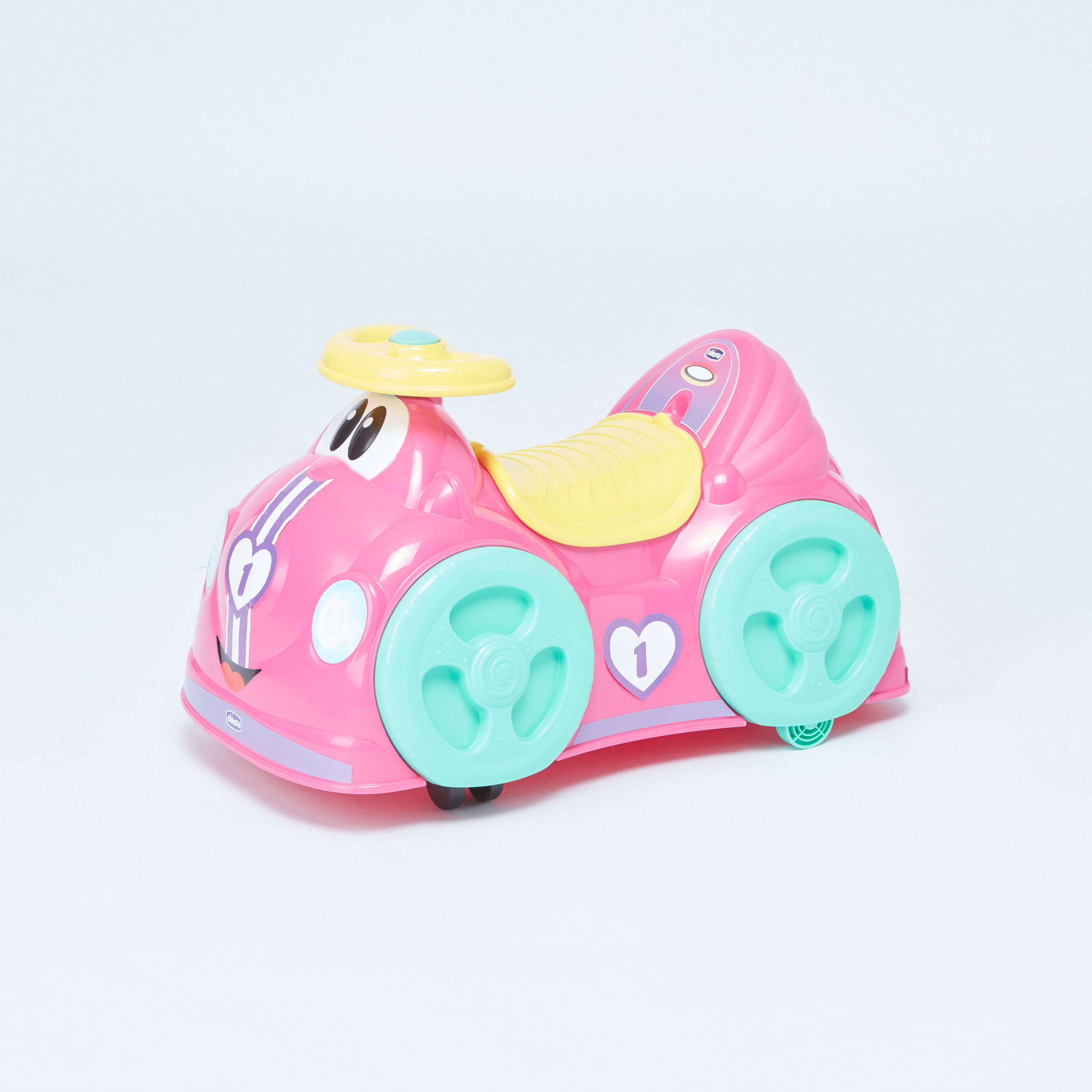 Chicco ride on outlet car