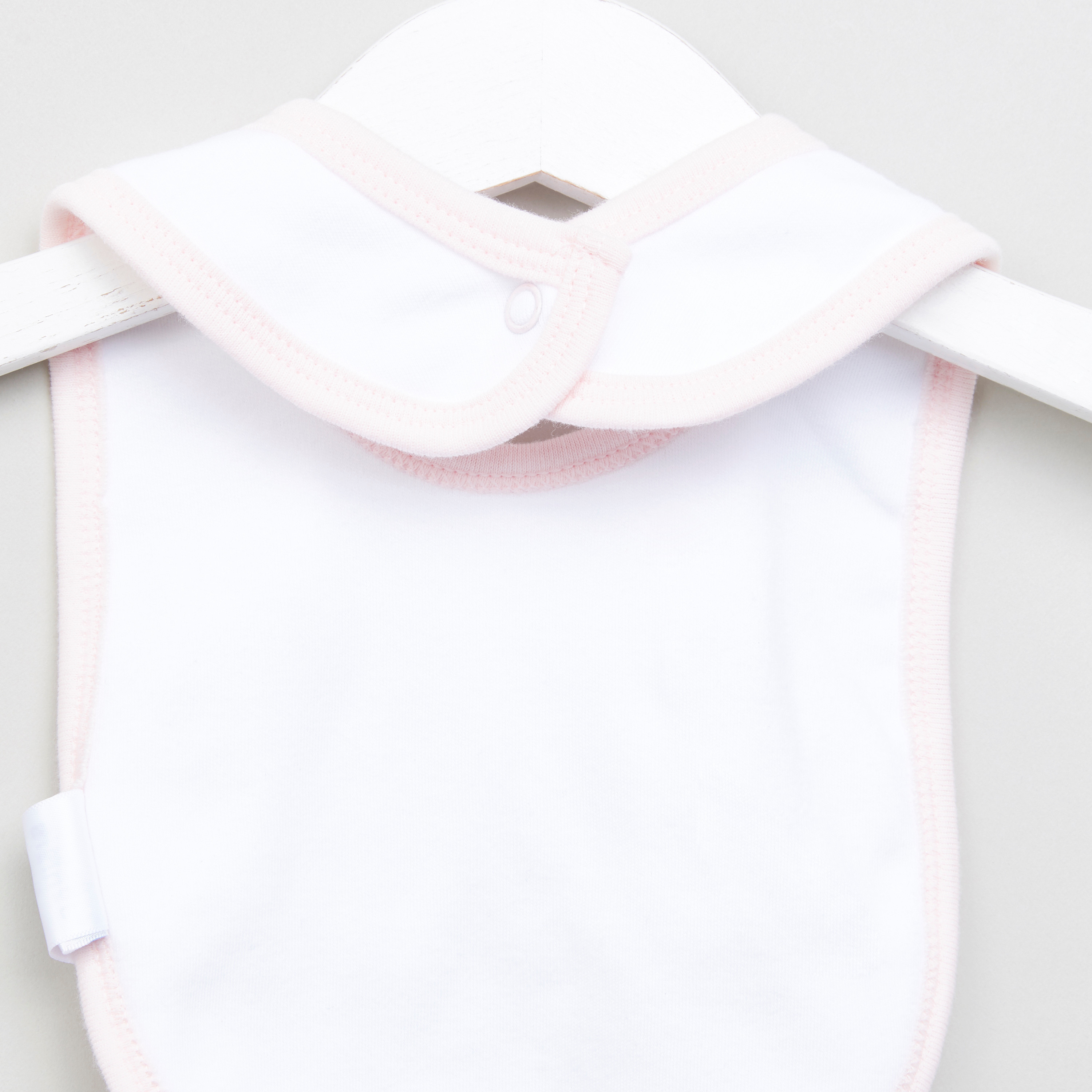 Juniors Frill Detail Bib with Rose Applique and Snap Button Closure-baby-feeding-bibs-image-4