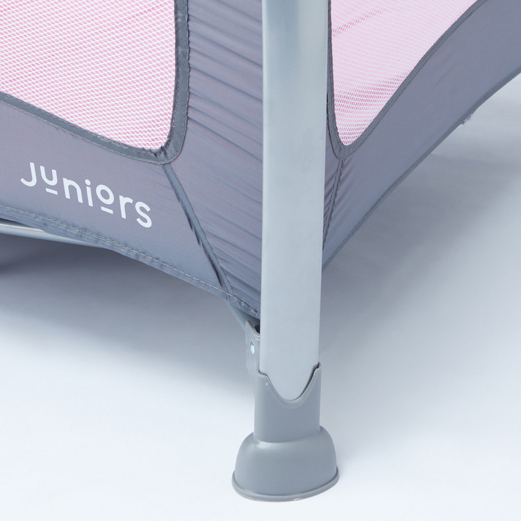 Juniors Wemley Playpen with Carry Bag