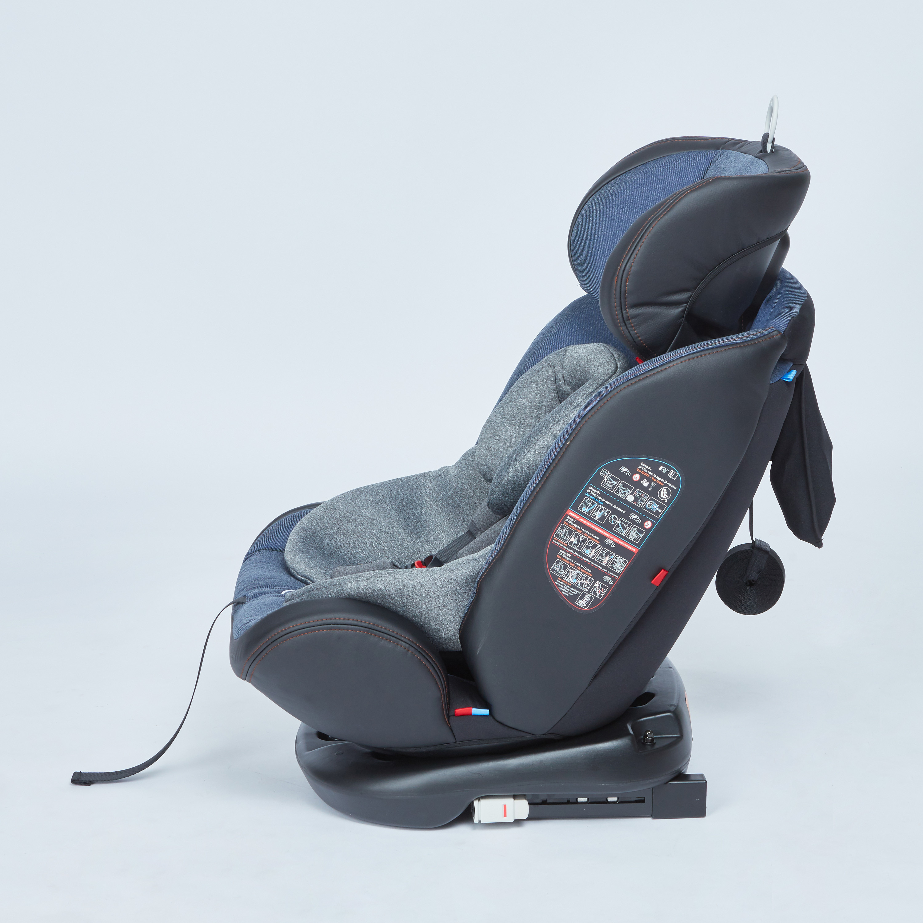 Giggles major 360 cheap isofix car seat