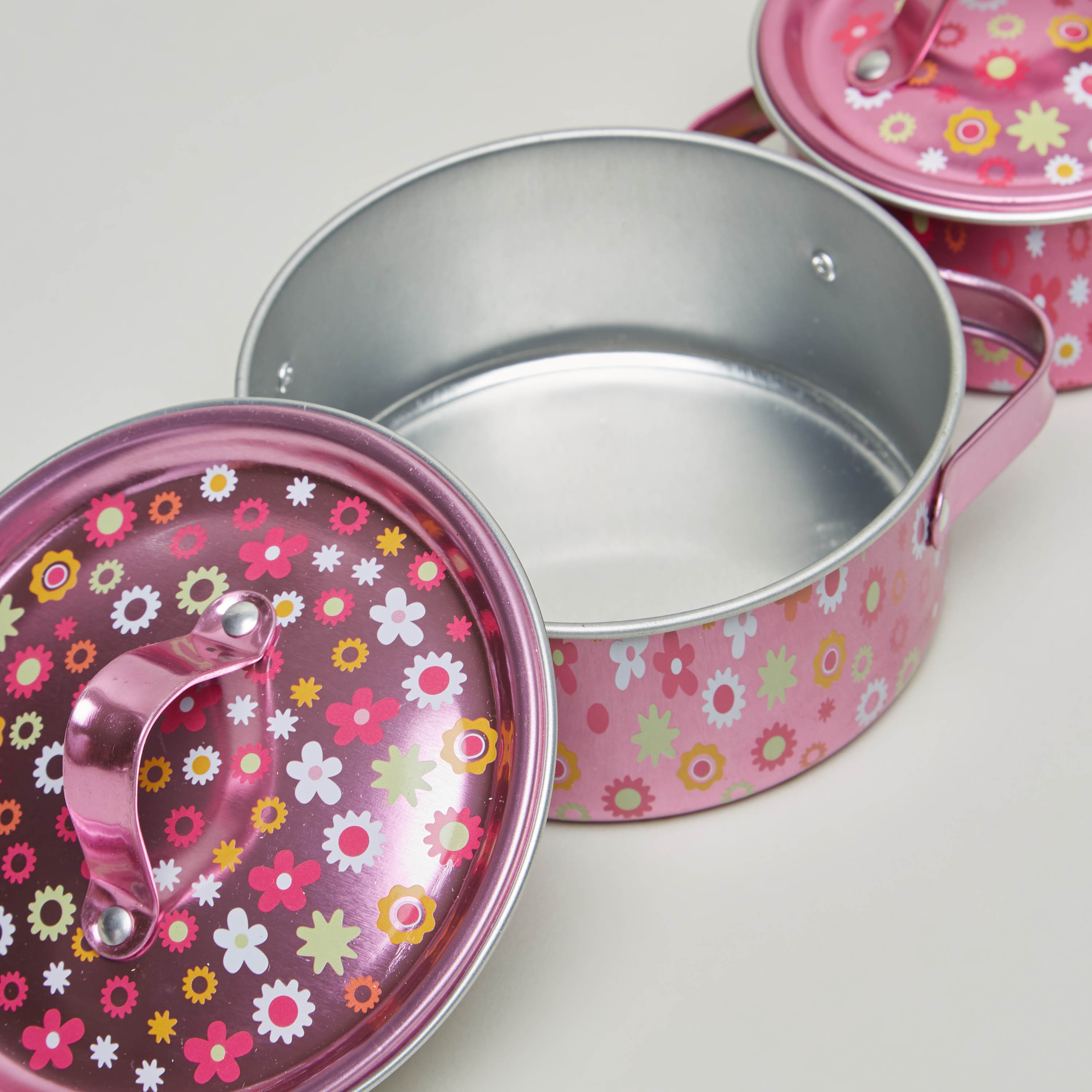 Champion Printed 8-Piece Cookware Playset-toys-roleplay-kitchensets-image-4
