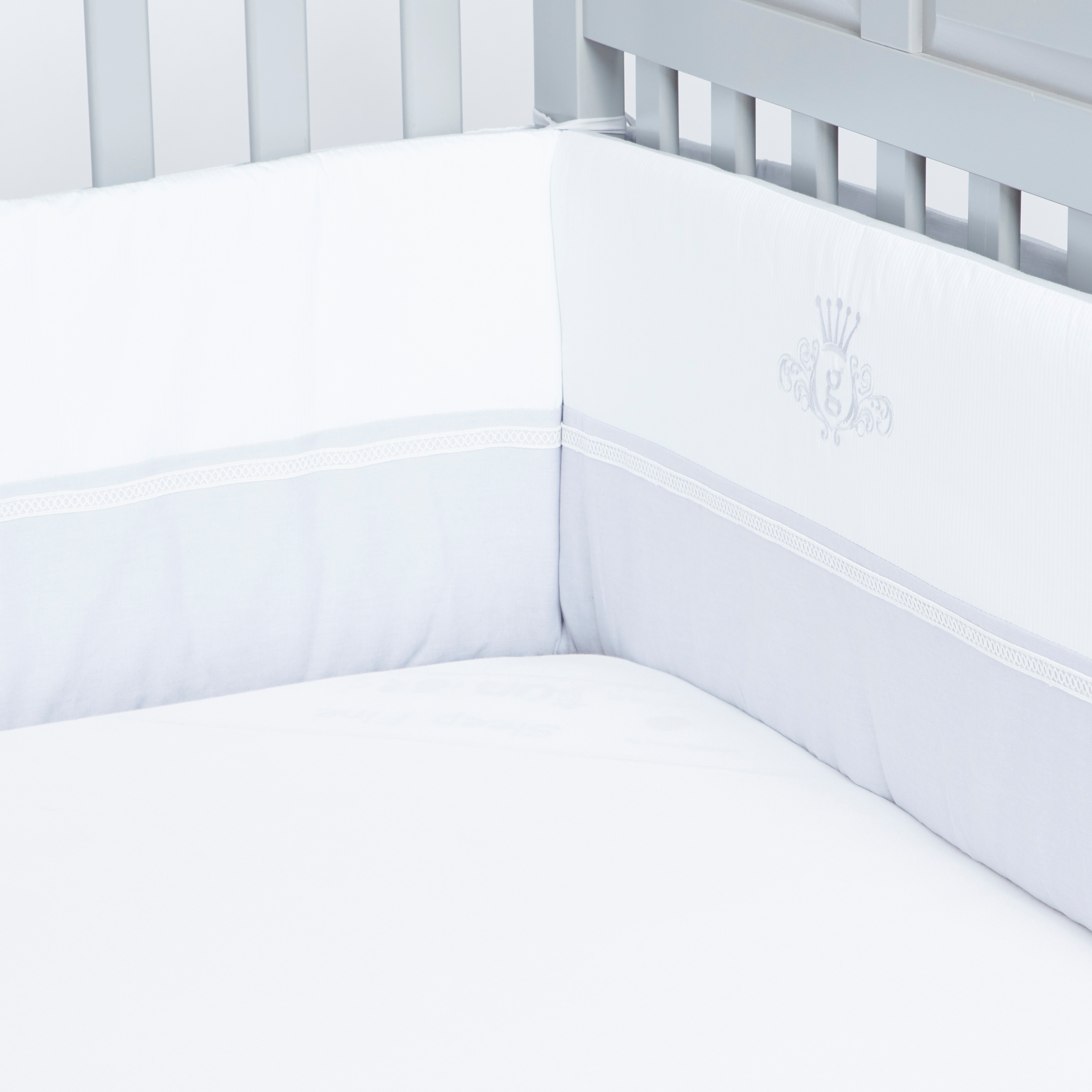 Giggles Prined Cot Bumper with Tie Ups-baby-nursery-furniture-cribsandbeds-cribaccessories-image-2