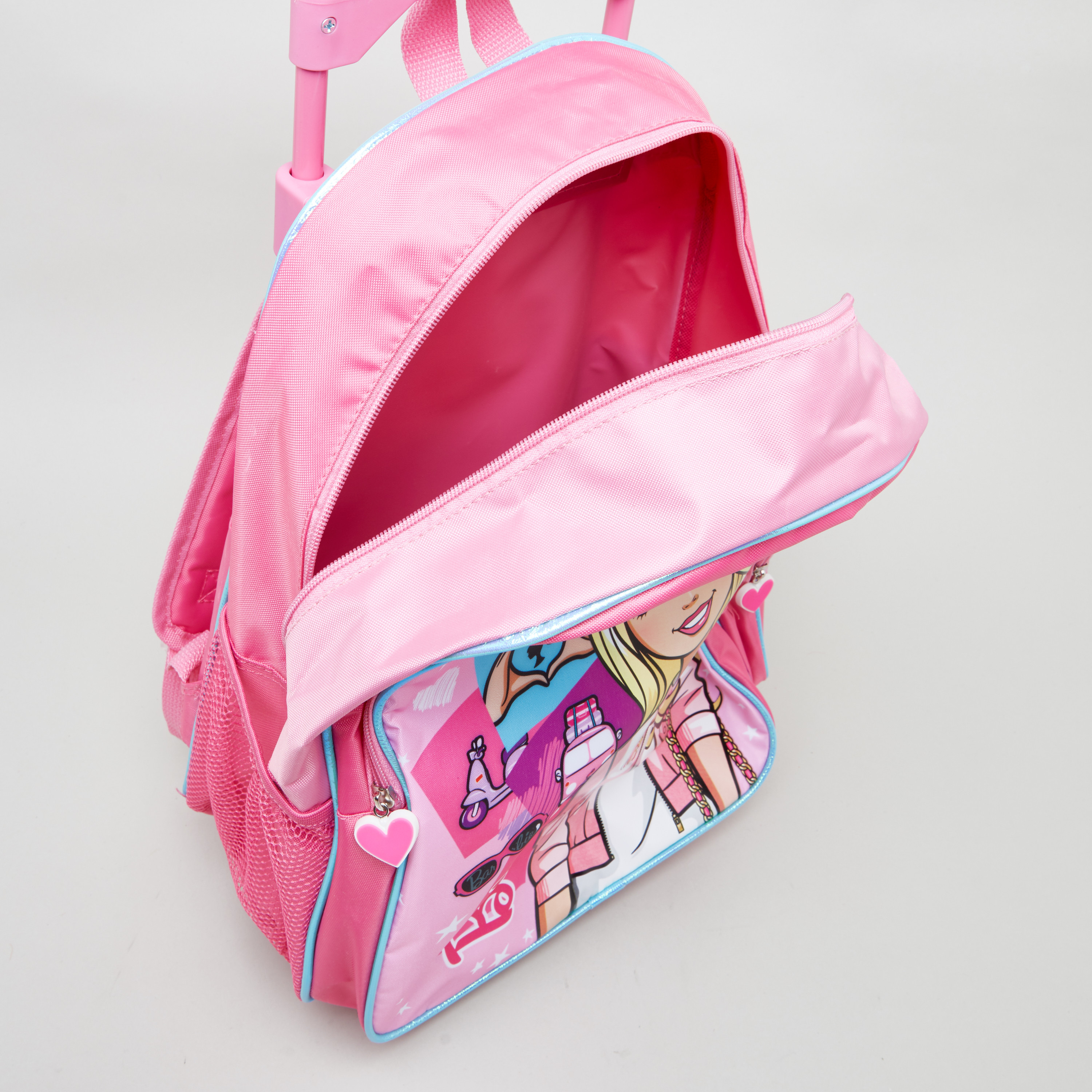 طقم حقيبة بعجلات وطبعات باربي - طقم من 5 قطع-school-bagsandbackpacks-trolleybags-image-5