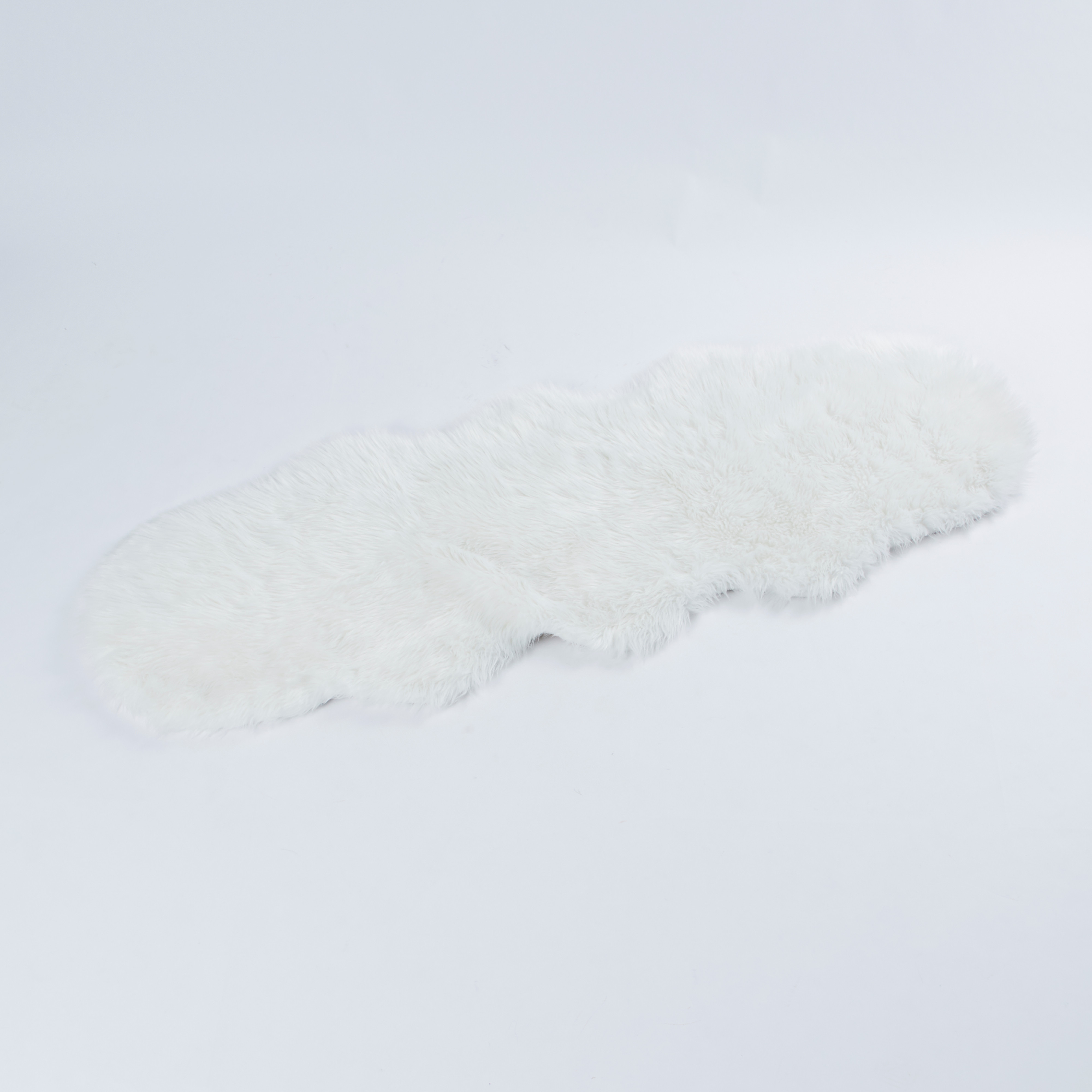 سجادة فرو فوكس - 180x65 سم-household-rugsandcarpets-rugs-image-1