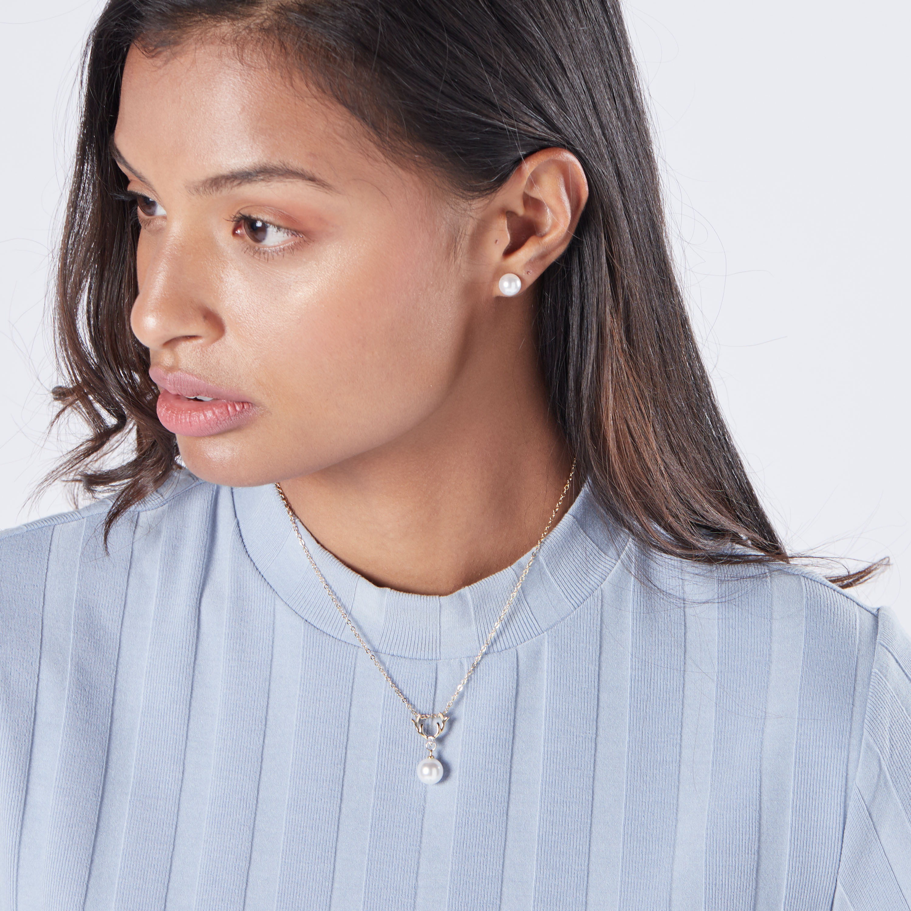 Pearl Pendant Necklace with Studs-women-watchesandjewellery-jewellery-jewellerysets-image-2