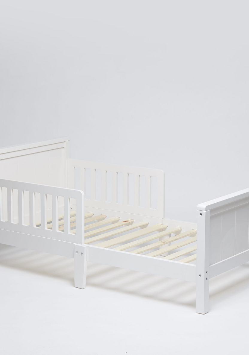 Giggles Atlas Toddler Bed-Baby Beds-image-0