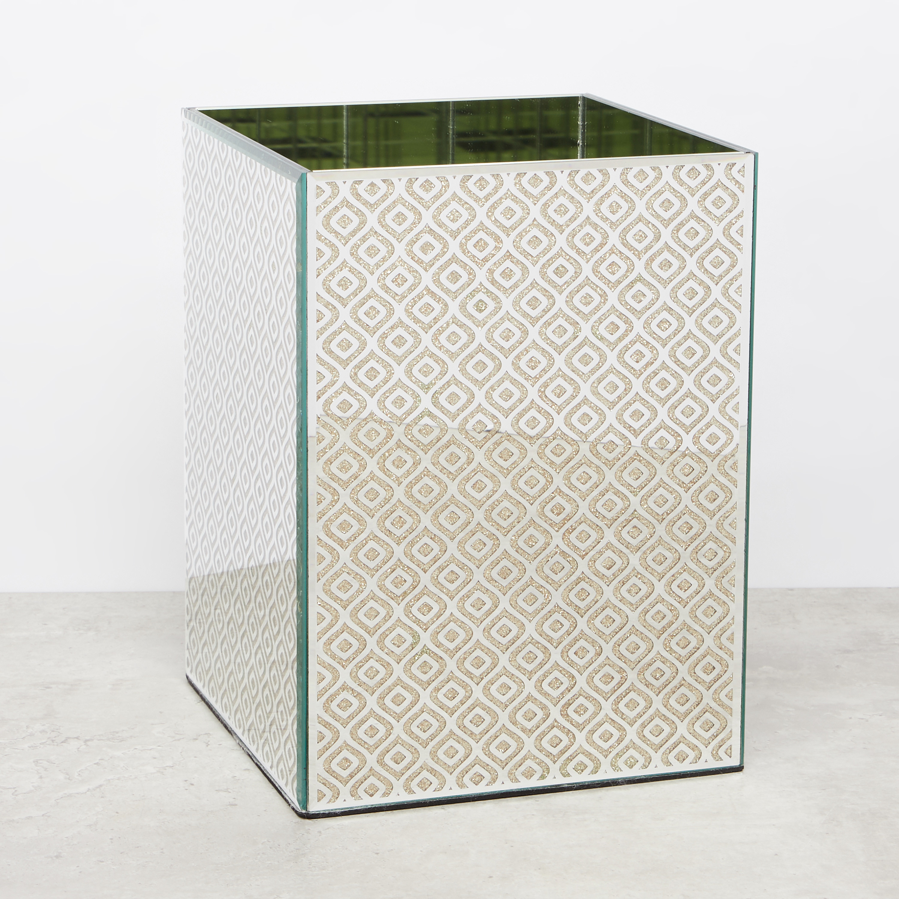 سلة نفايات بتفاصيل جليتر - 19x25 سم-household-bathandlaundry-wastebinsandaccessories-image-1