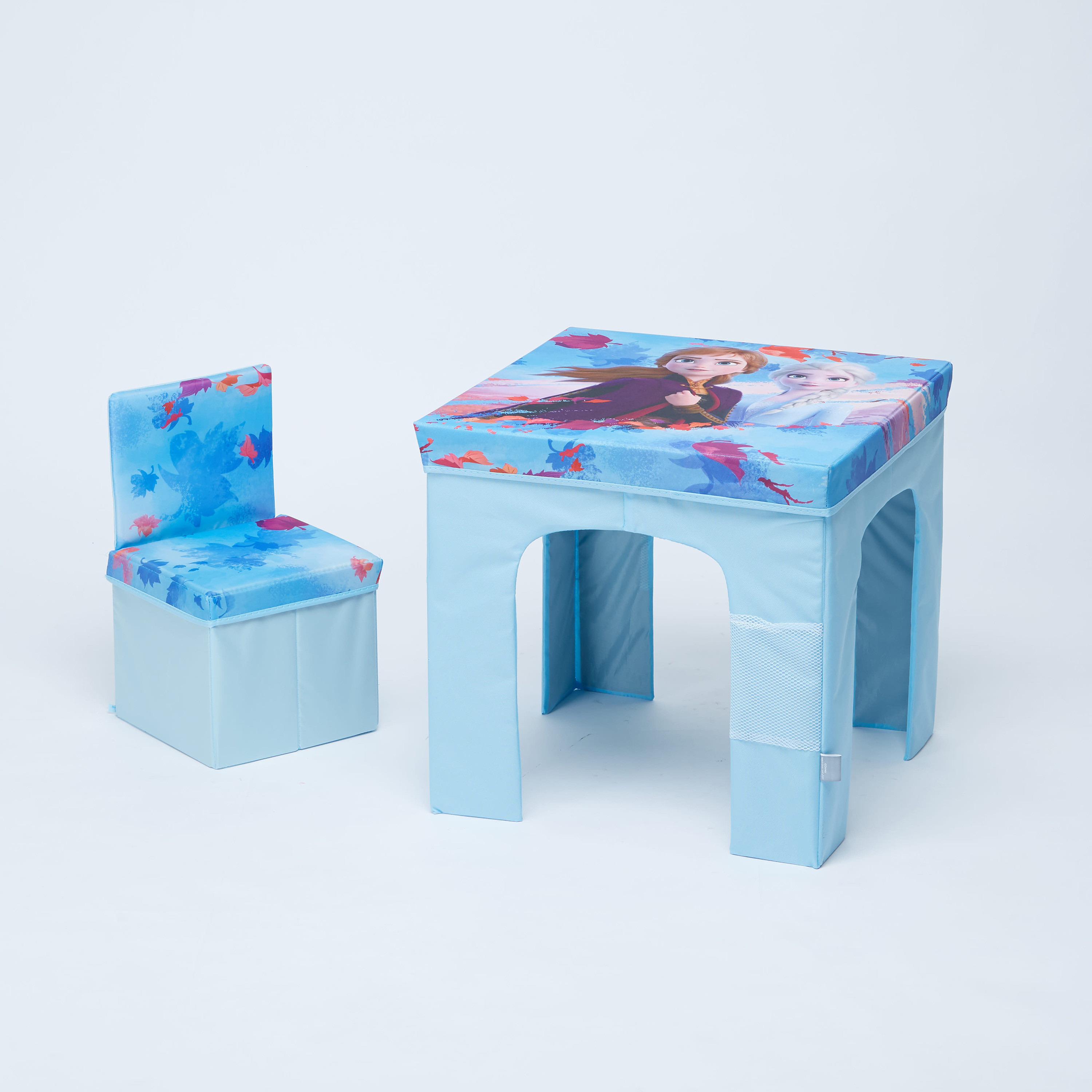 Disney frozen table and deals chair set with storage