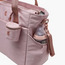 شنطة حفاضات بارزة الملمس بسحّاب إغلاق من جيجلز-baby-diapering-diaperbags-image-5