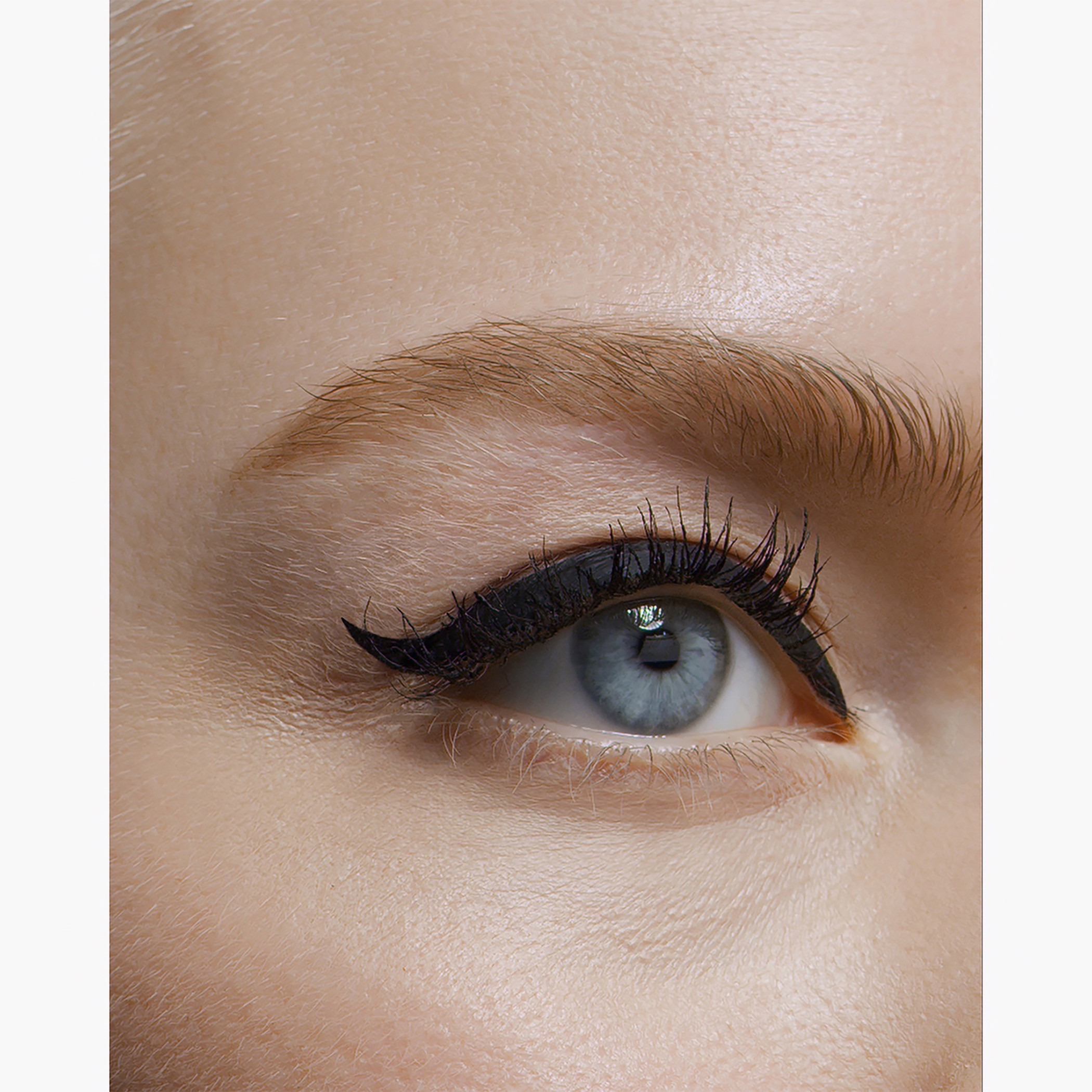 L’Oréal Paris Matte Liquid Eyeliner-beautyandpersonalcare-makeup-eyes-eyeliners-image-4