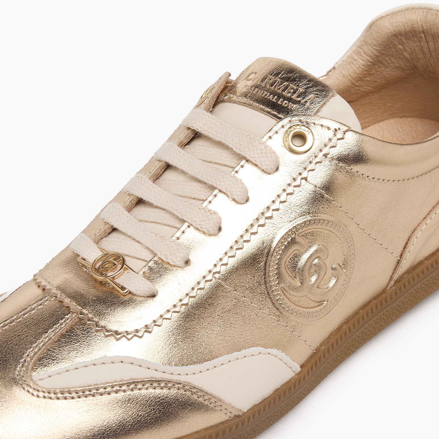 حذاء سنيكرز كاحل جلد برباط للنساء من كارميلا-women-shoes-sneakers-image-4