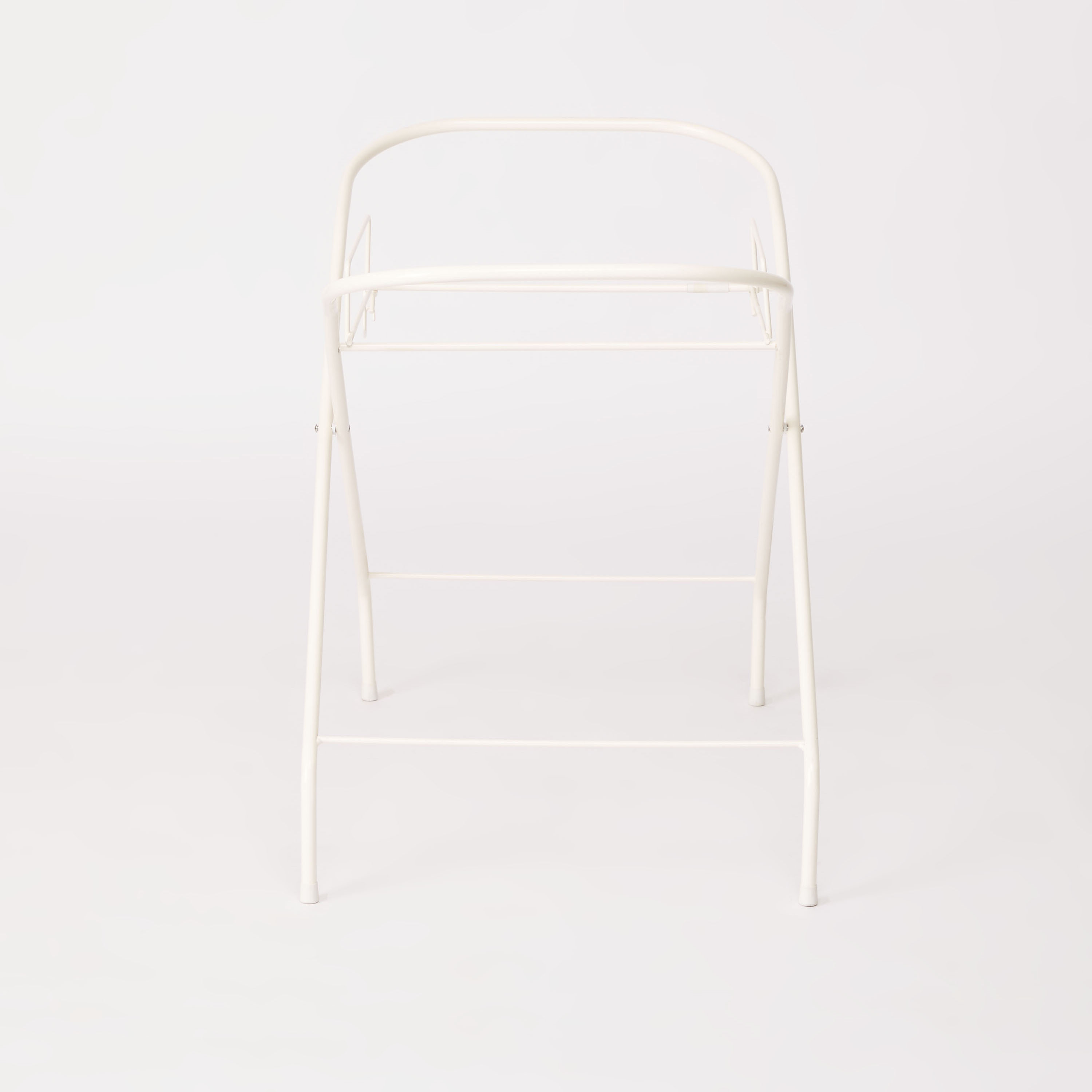 Juniors Basket Stand-baby-nursery-furniture-cribsandbeds-cribaccessories-image-2