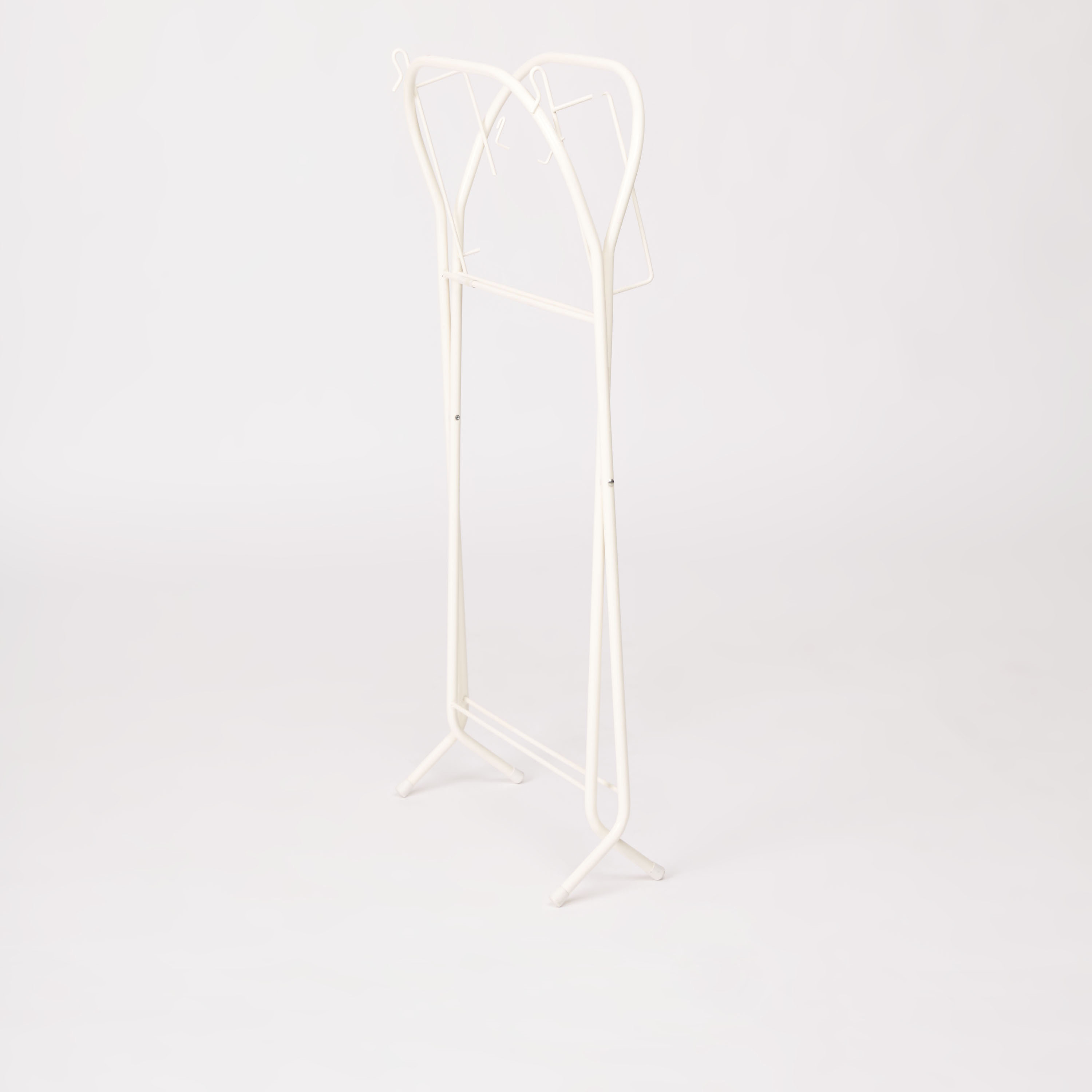 Juniors Basket Stand-baby-nursery-furniture-cribsandbeds-cribaccessories-image-5