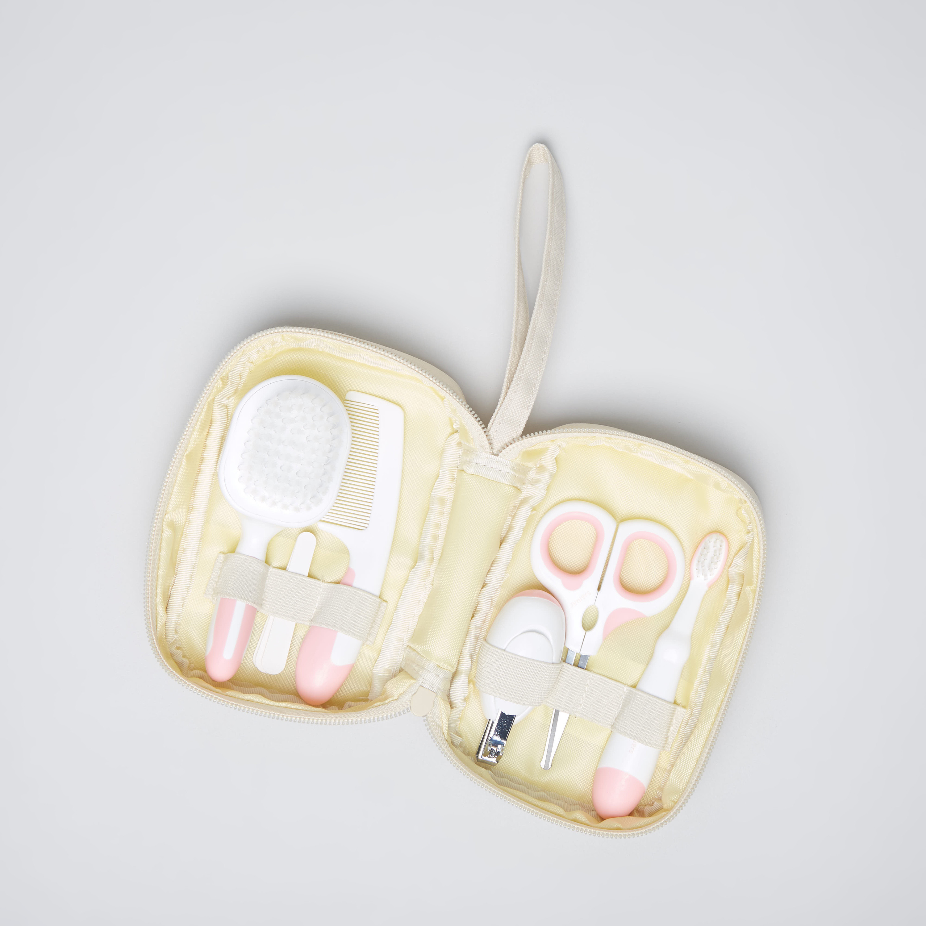 Juniors Grooming Set with Carry Case-baby-bathandcare-hairbodyskincare-image-3