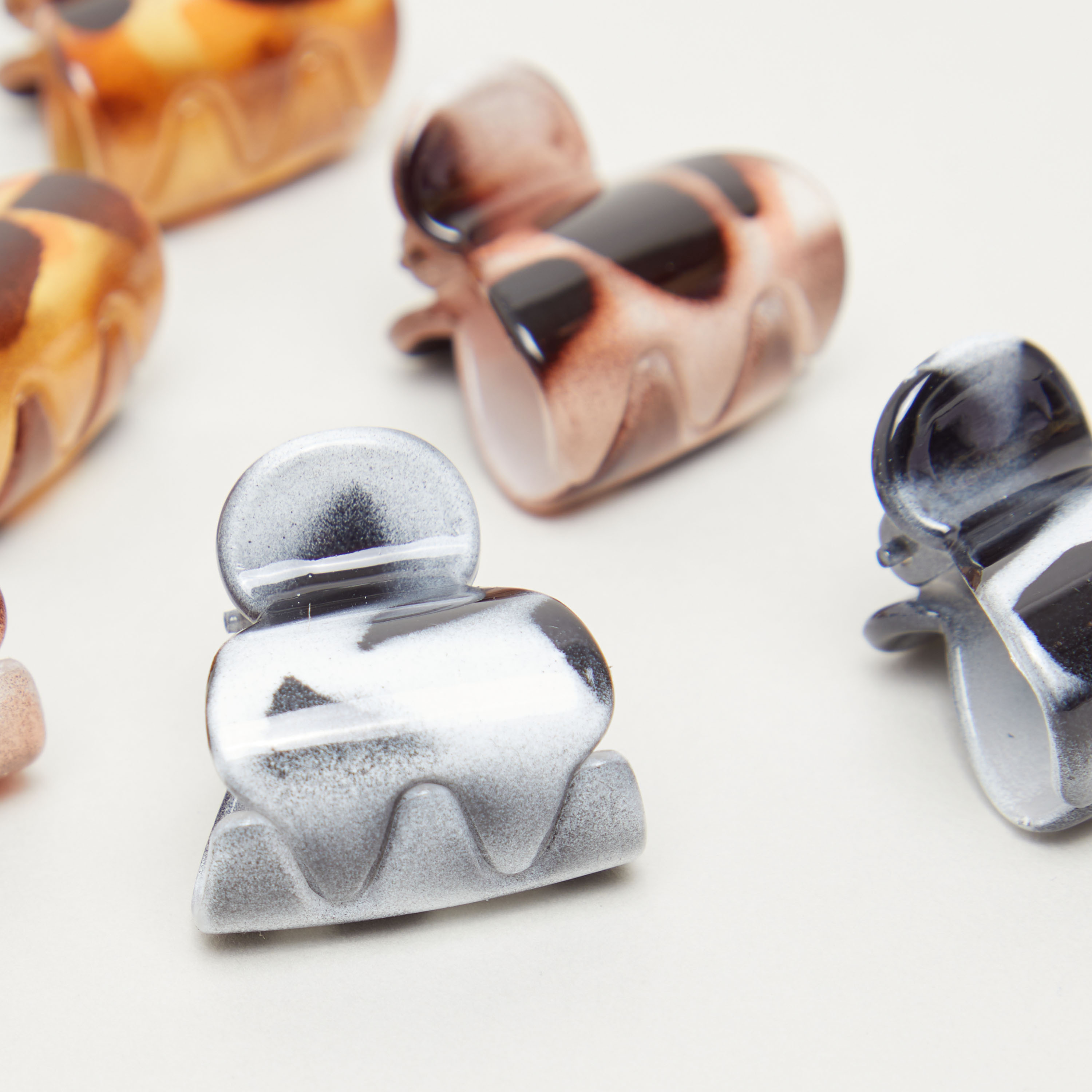 Assorted Printed 6-Piece Hair Clamp Set-women-hairaccessories-clamps-image-3