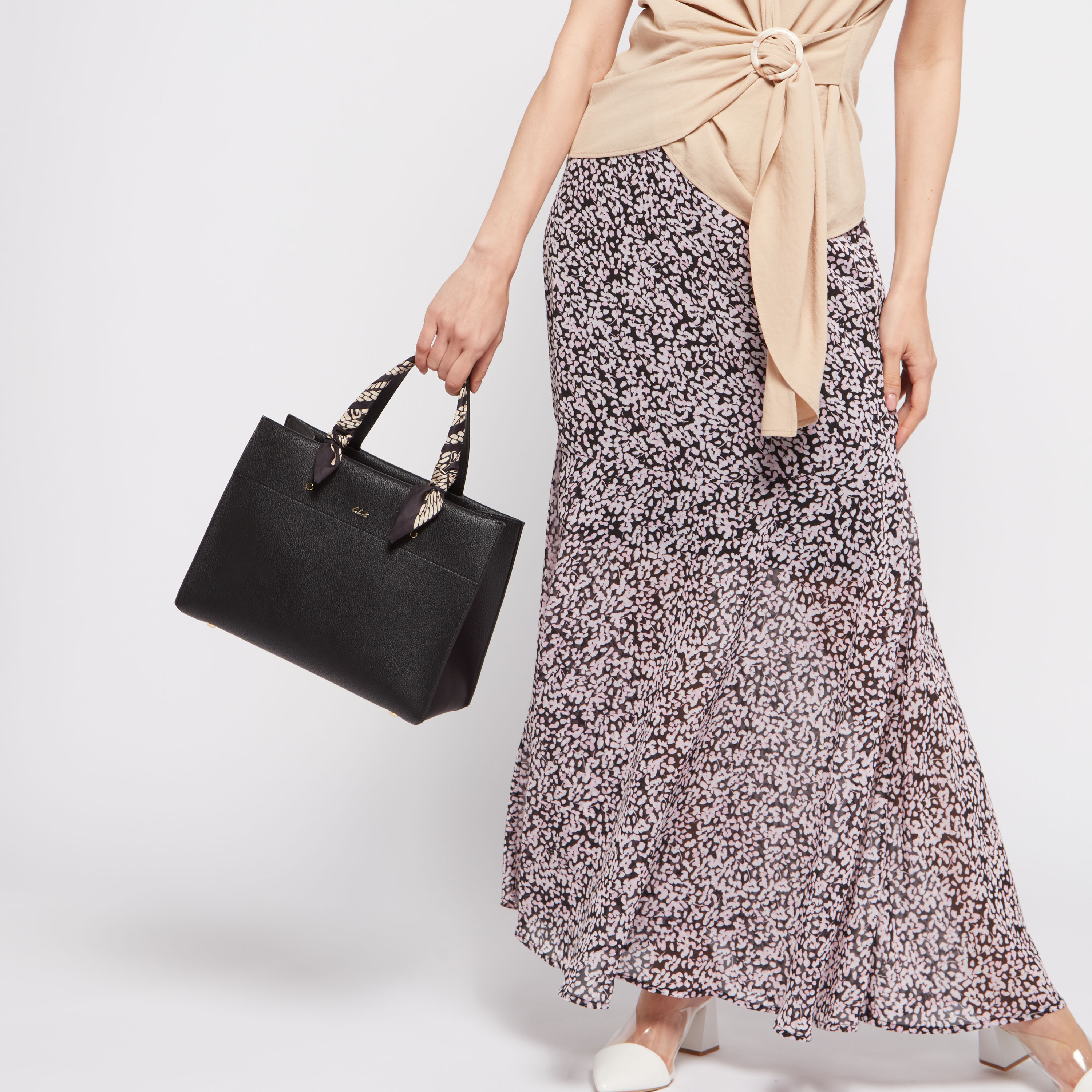 شنطة توتي بمقابض مزدوجة من سيليست-women-bagsandwallets-handbags-image-6
