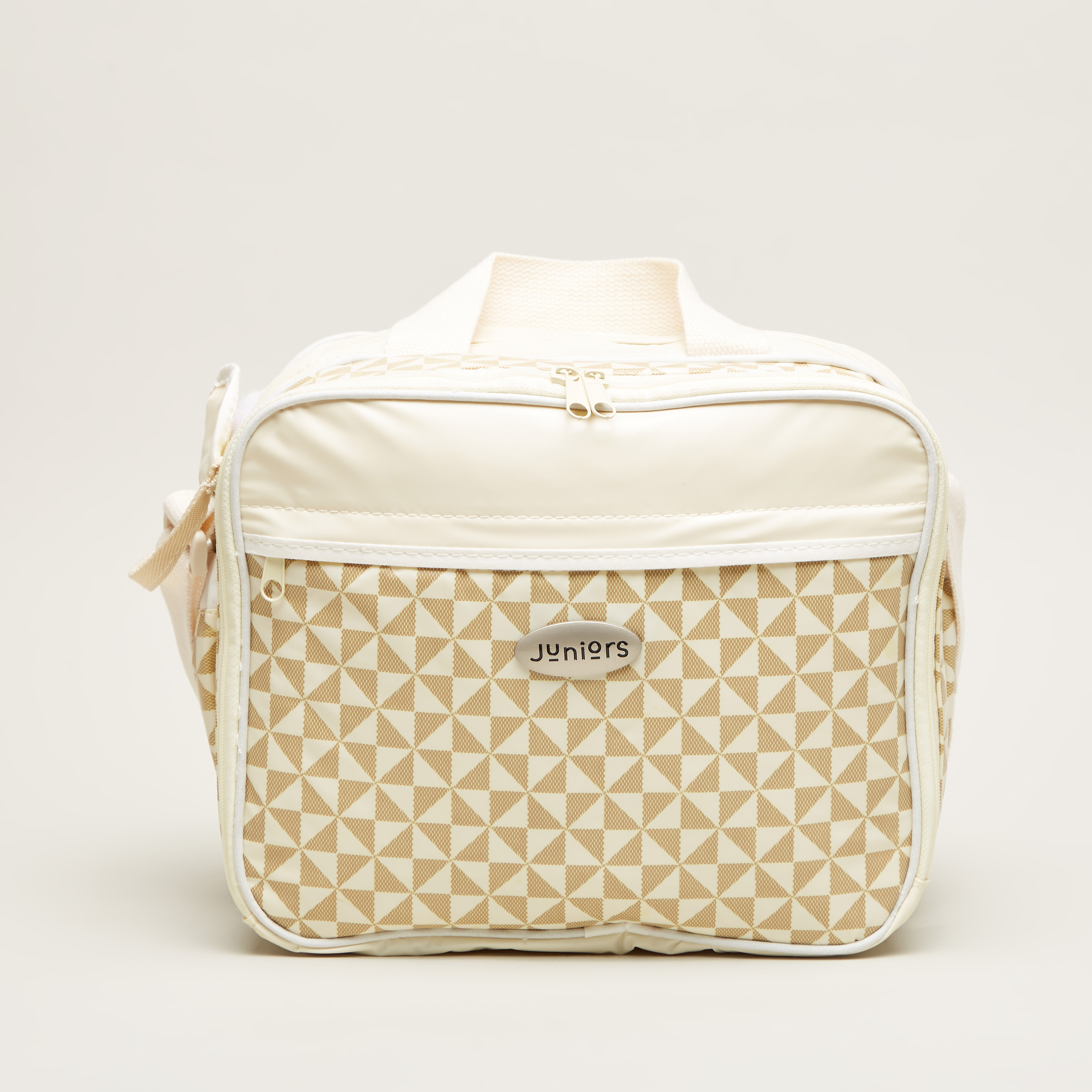 شنطة حفاضات بطبعات من جونيورز-baby-gear-diaperbags-image-2