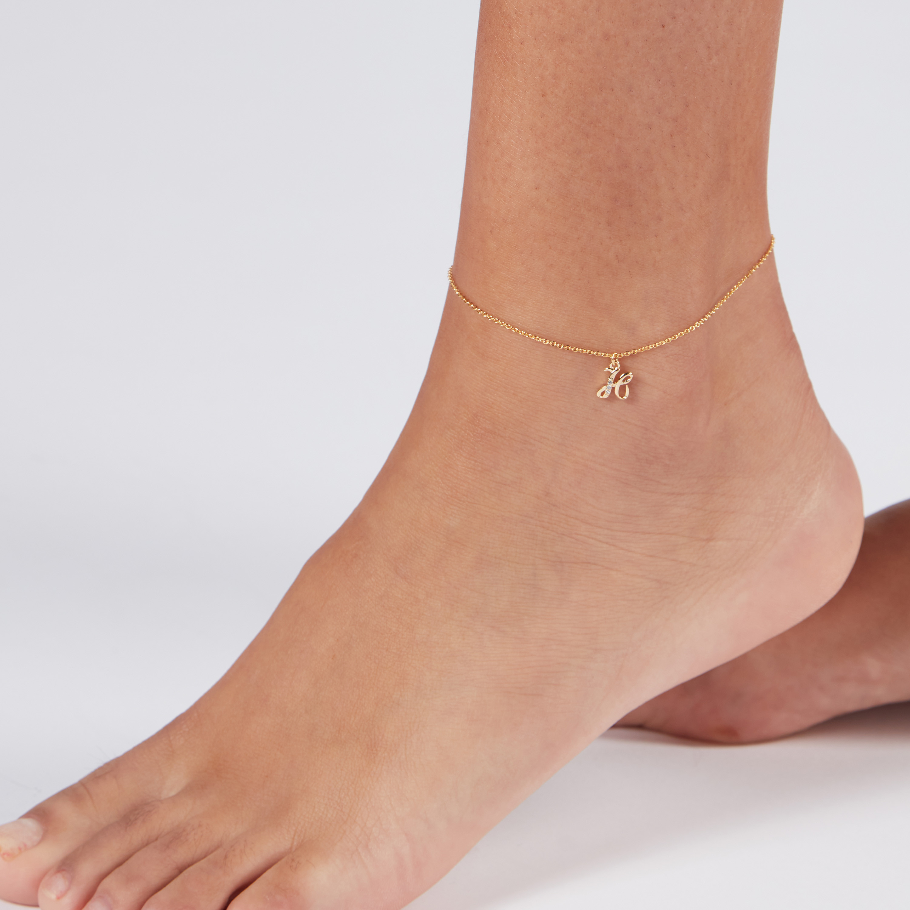Buy Women s Chain Anklet with Embellished Initial H Charm Online Centrepoint Bahrain