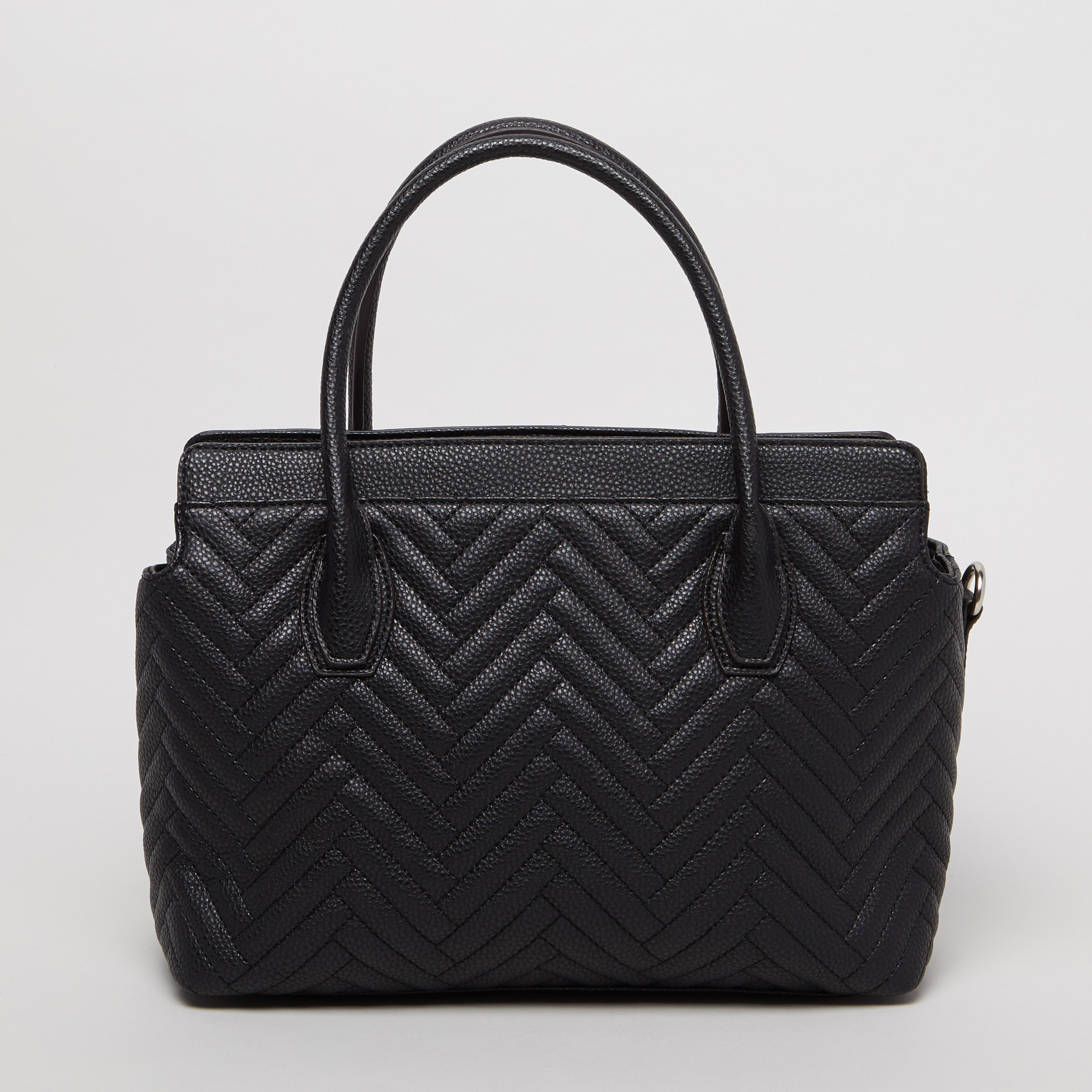 شنطة توت مبطّنة من ساشا-women-bagsandwallets-handbags-image-1