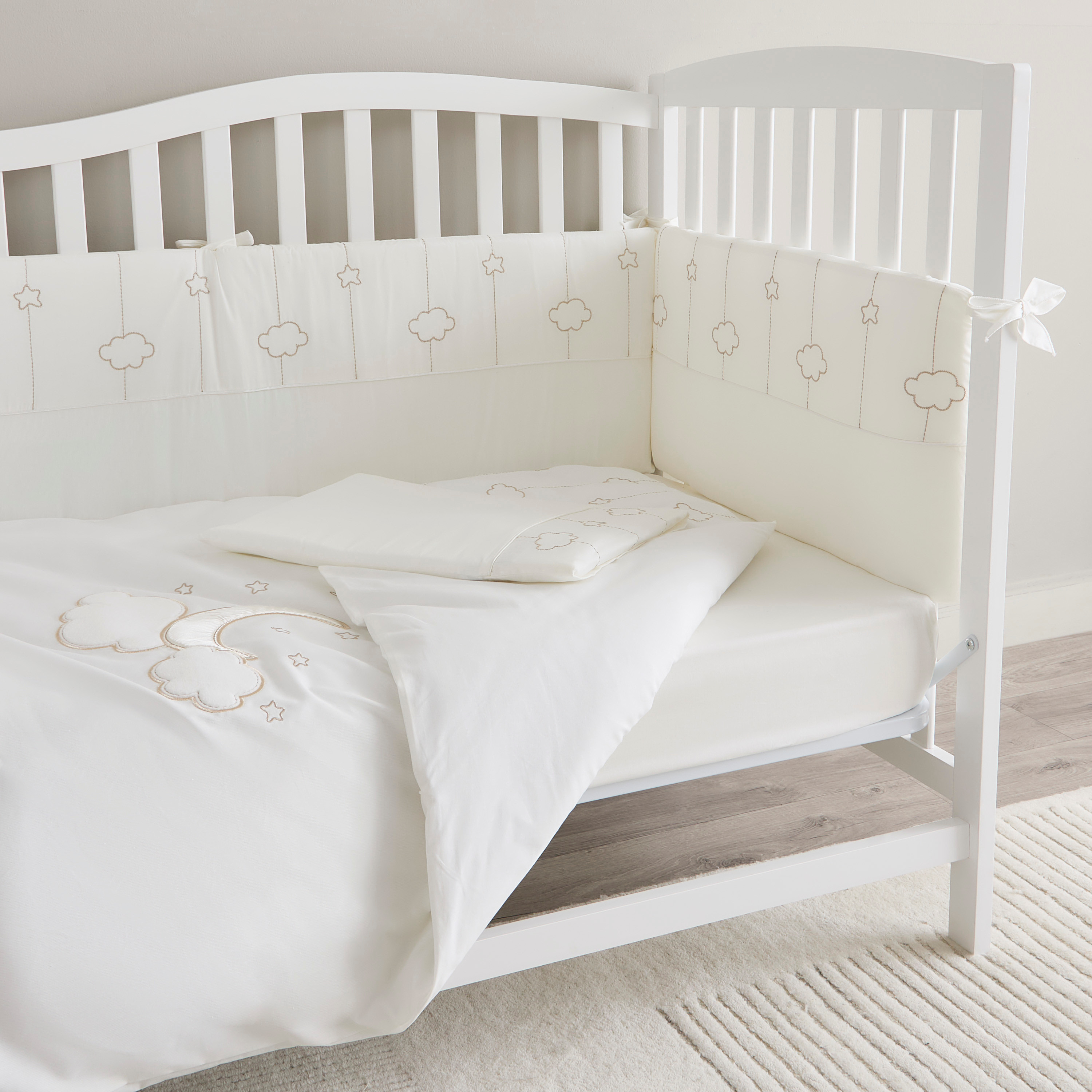 Funnababy 7-Piece Bedding Set with Applique Detail-baby-nursery-babybedding-image-6