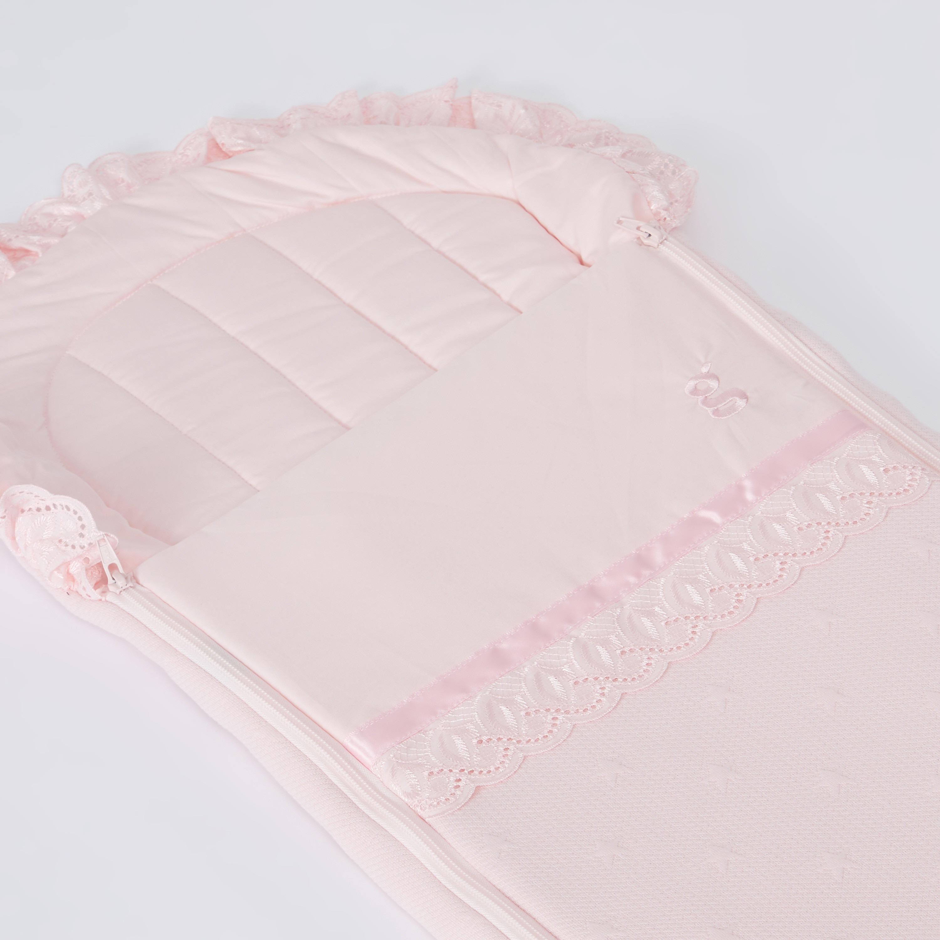 Giggles Lace Detail Nest Bag-baby-nursery-blanketsandswaddles-swaddlesandsleepingbags-image-2