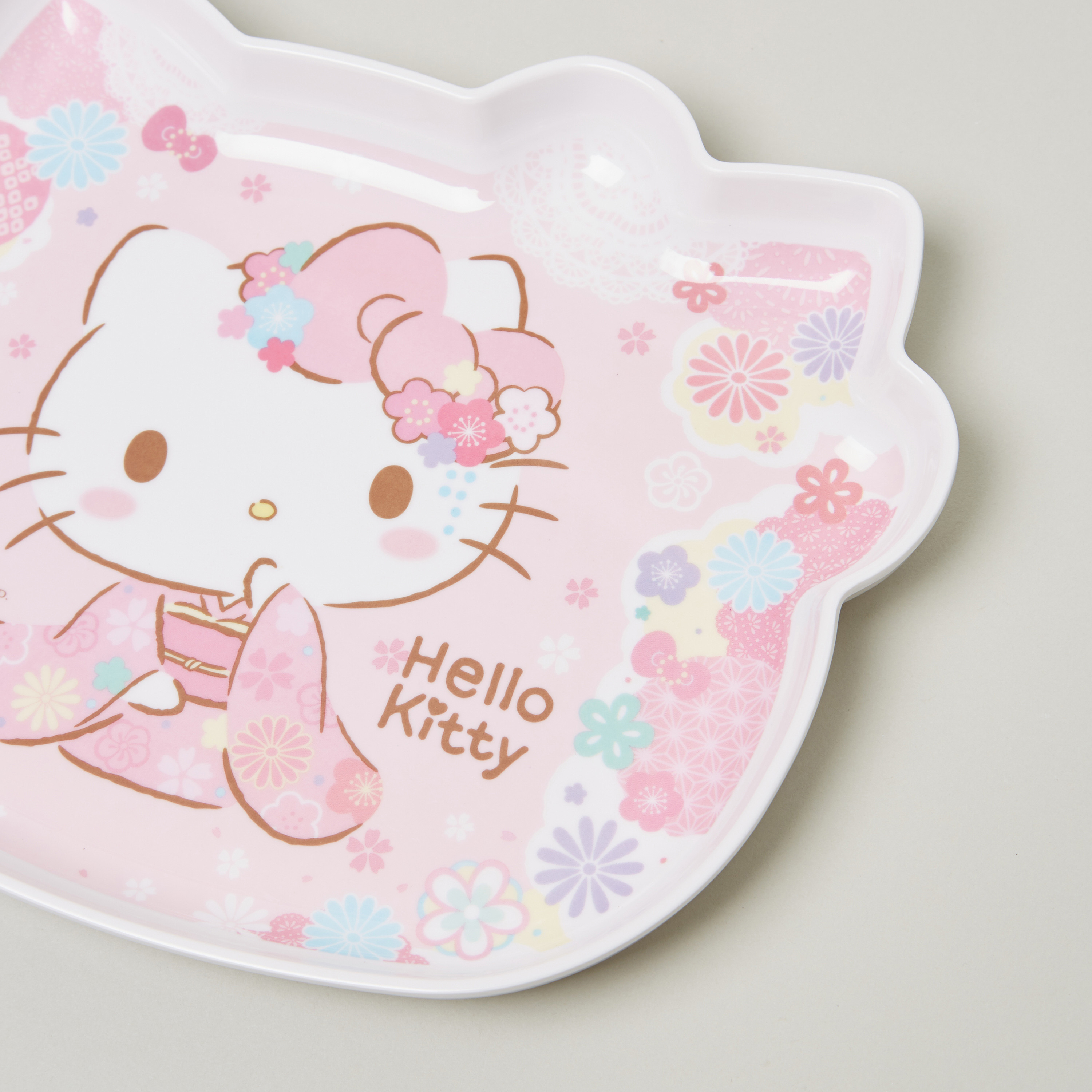 وعاء بطبعات هالو كيتي - 7.5 بوصة-baby-feeding-mealtimeessentials-image-2
