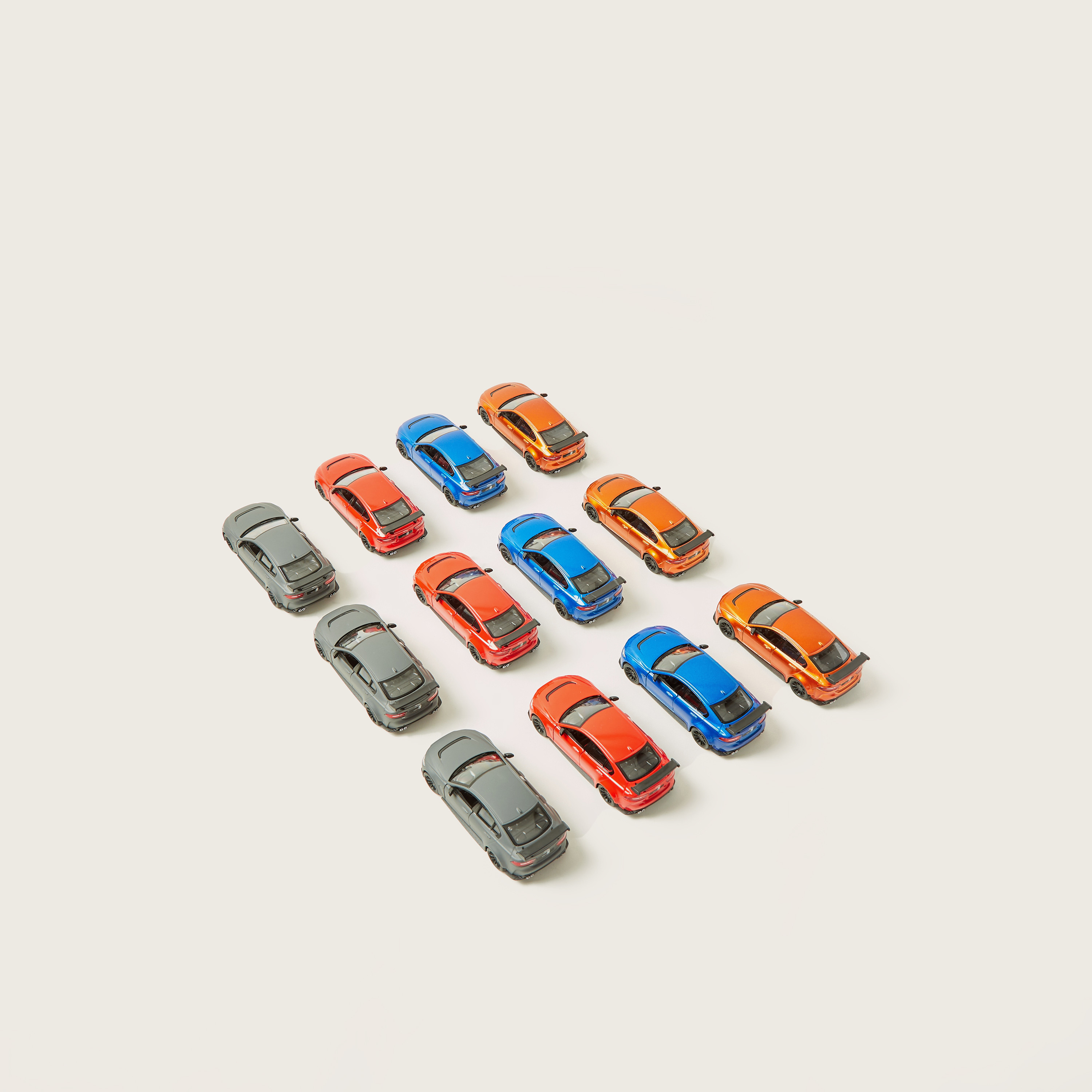 لعبة سيارة 5 جاغوار طراز إكس أس في بروجكت 8 من كينزمارت-toys-playvehicles-cars-image-3
