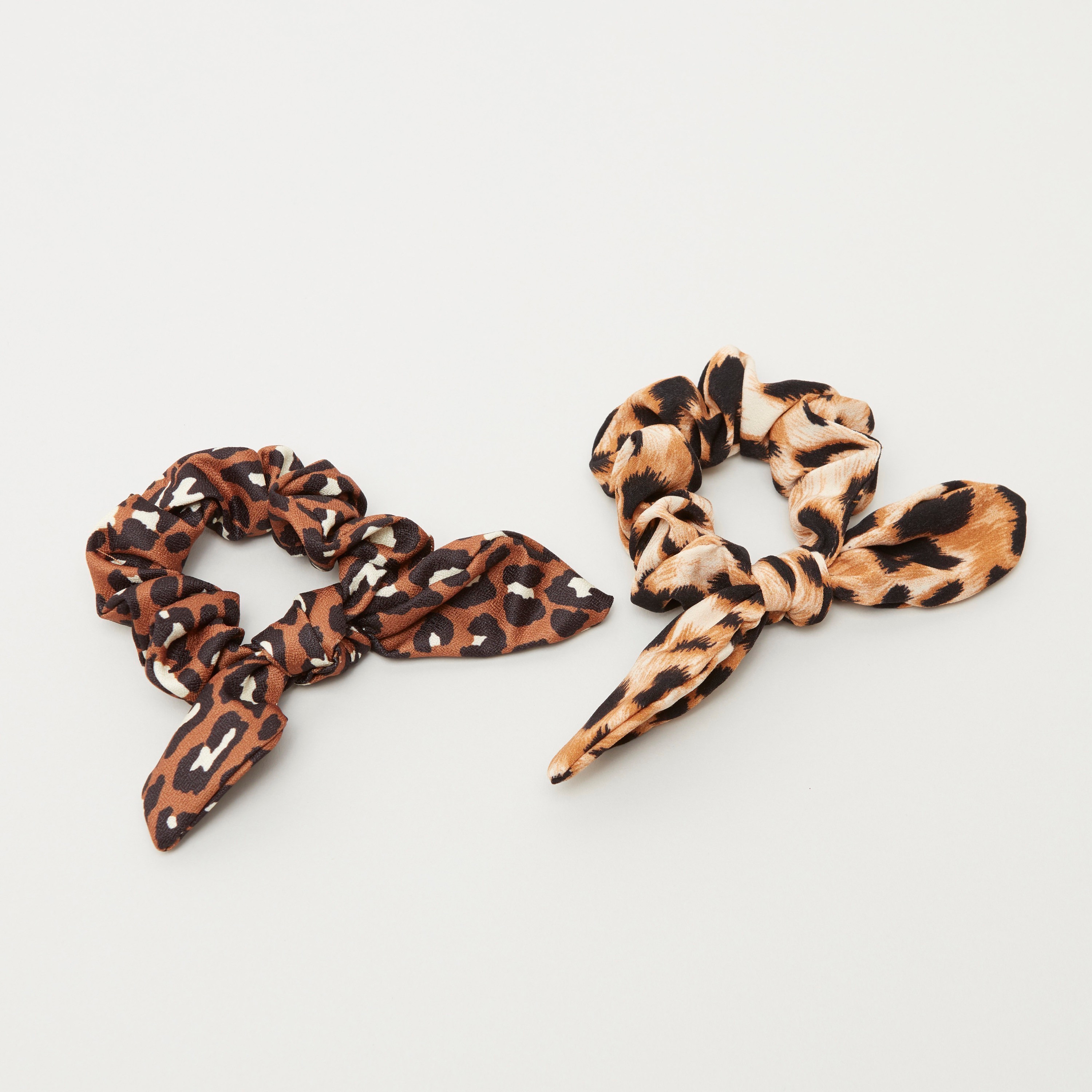 Assorted Animal Print 2-Piece Scrunchie Set with Bow Accent-women-hairaccessories-scrunchies-image-1