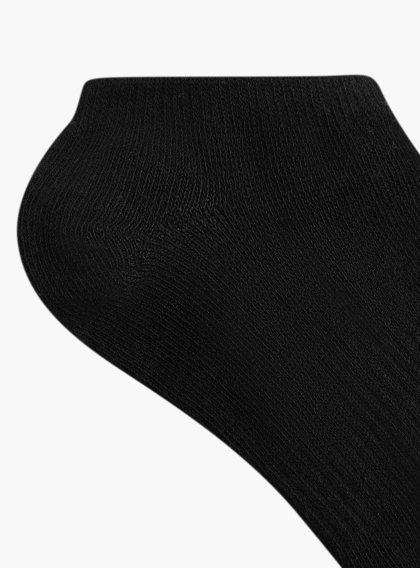 جوارب رياضية بطول الكاحل بطبعات من سكتشرز - طقم من 3 أزواج-girls-accessories-socks-image-3
