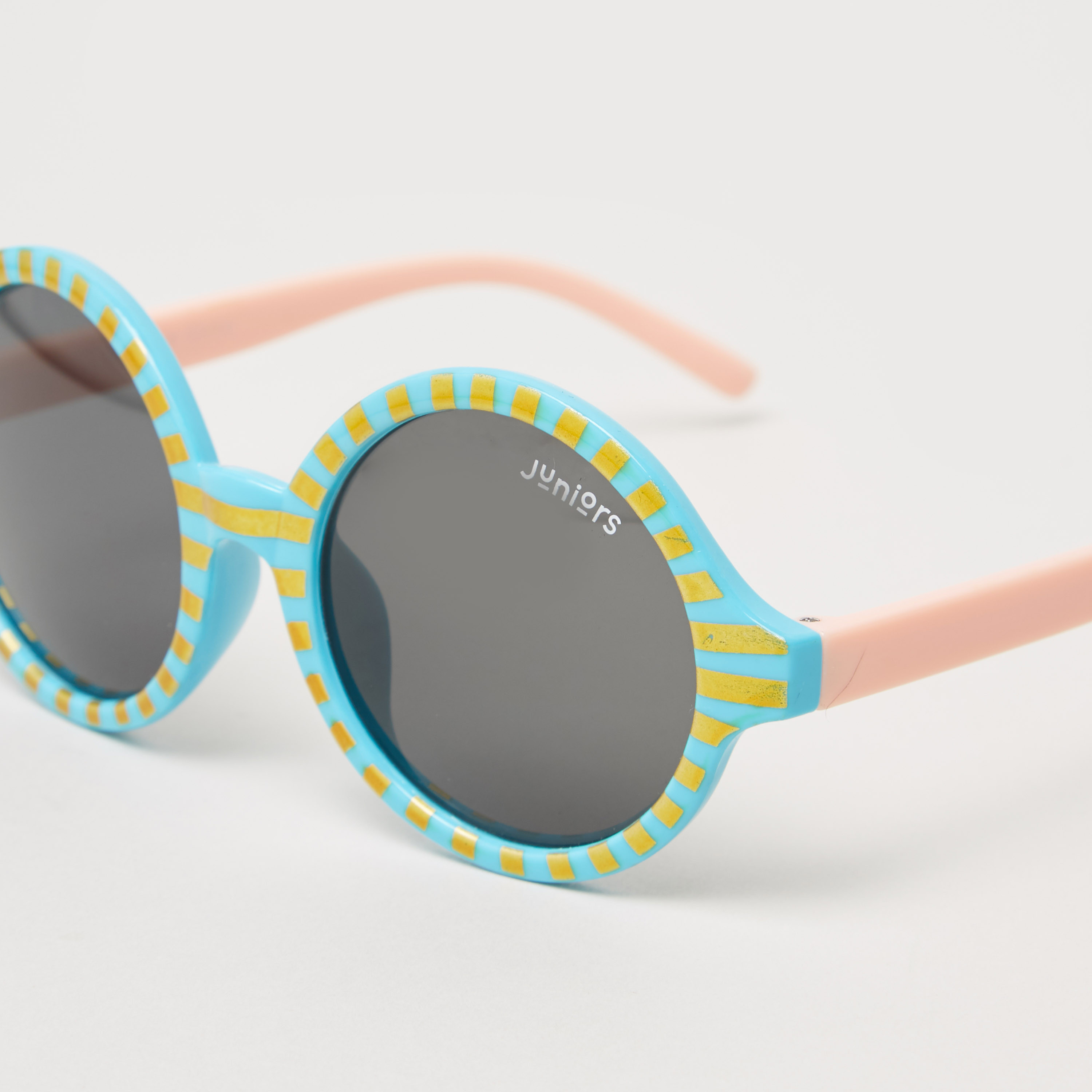 نظّارة شمسية بإطار كامل ووسادات للأنف وطبعات من تشارمز-girls-accessories-sunglasses-image-2