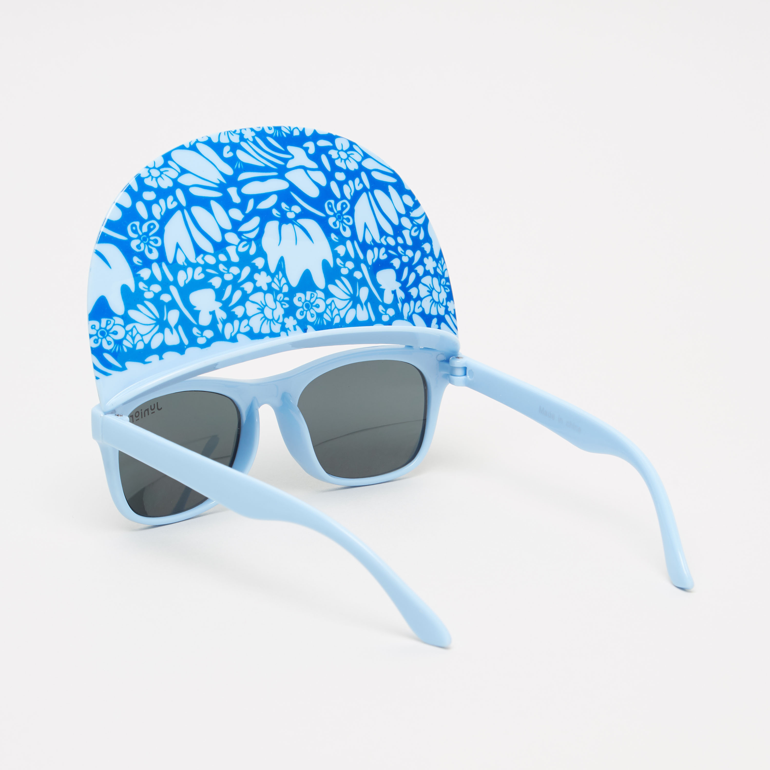 نظارة شمسية بطبعات وقبعة من جونيورز-girls-accessories-sunglasses-image-4