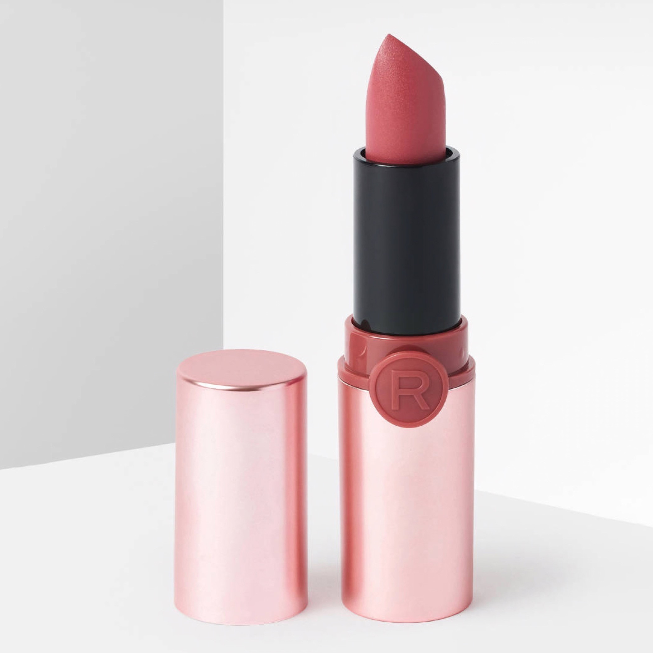 Makeup Revolution Powder Matte Lipstick