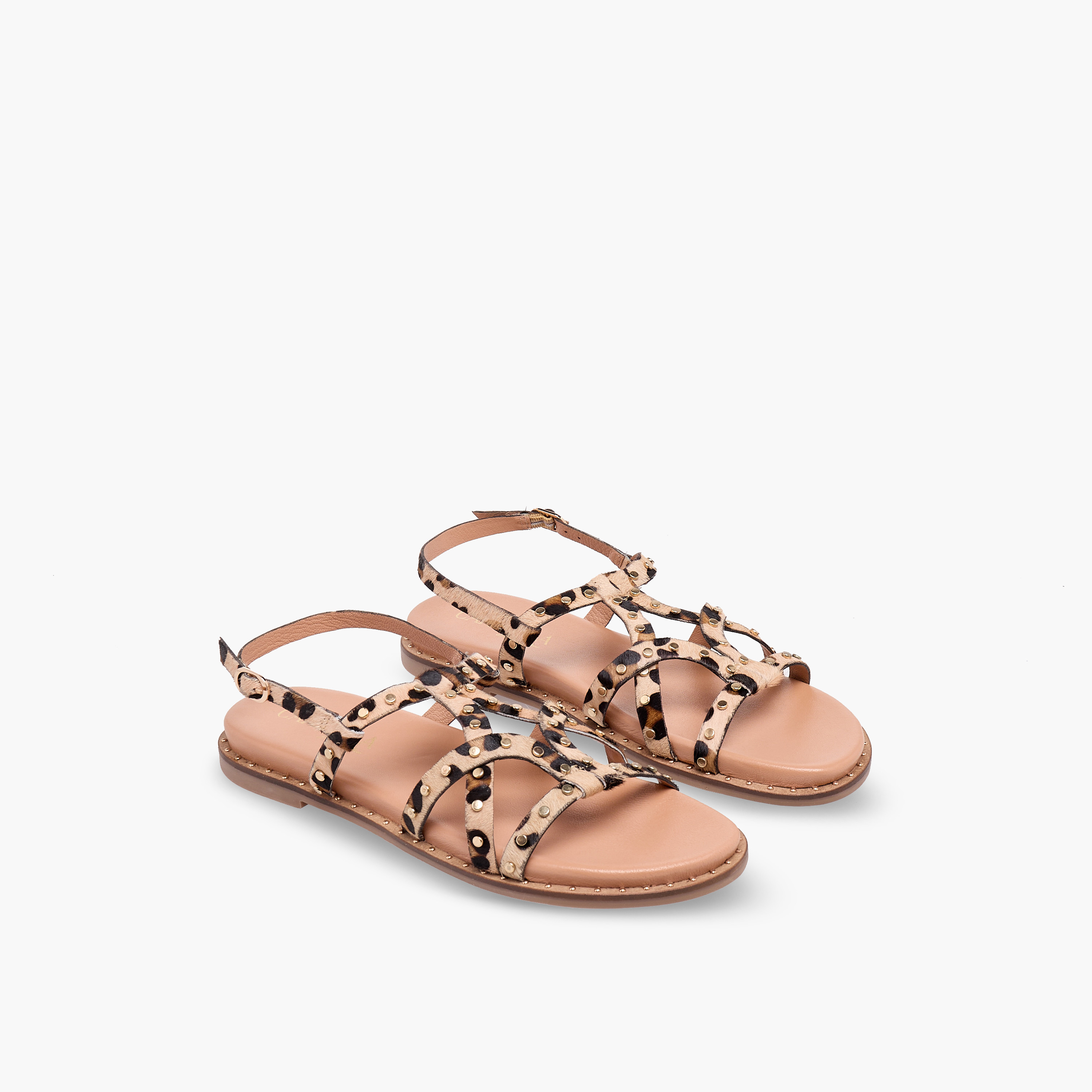 صندل جلد مرصع للنساء من كارميلا-women-shoes-flats-sandals-image-1