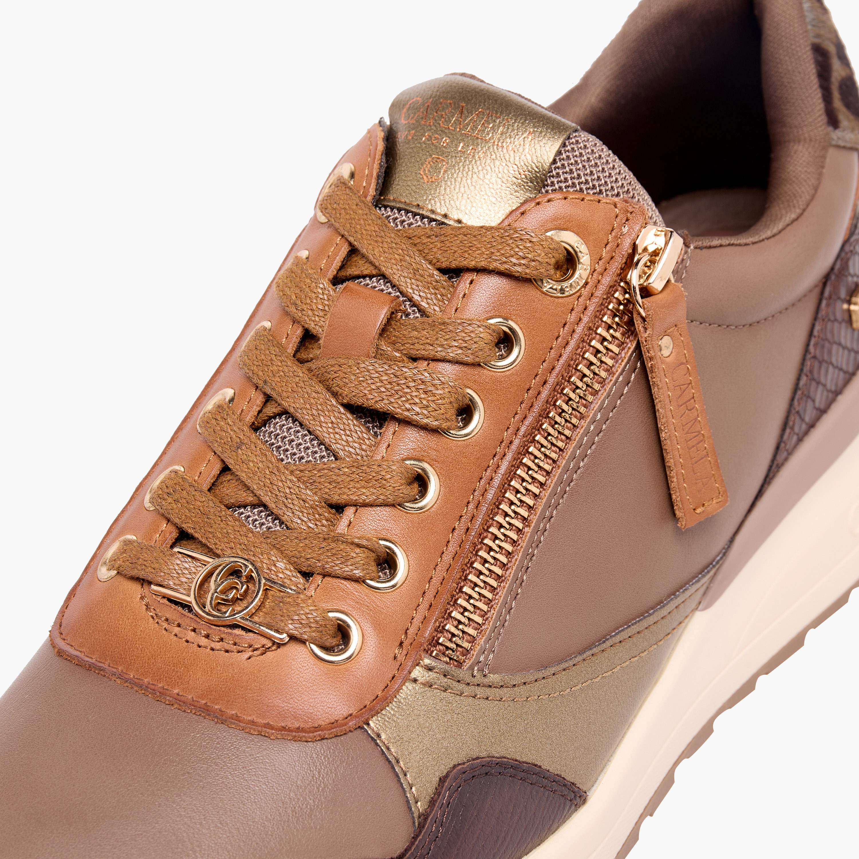 حذاء سنيكرز بقوالب ملونة وطول الكاحل ورباط إغلاق للنساء من كارميلا-women-shoes-sneakers-image-4