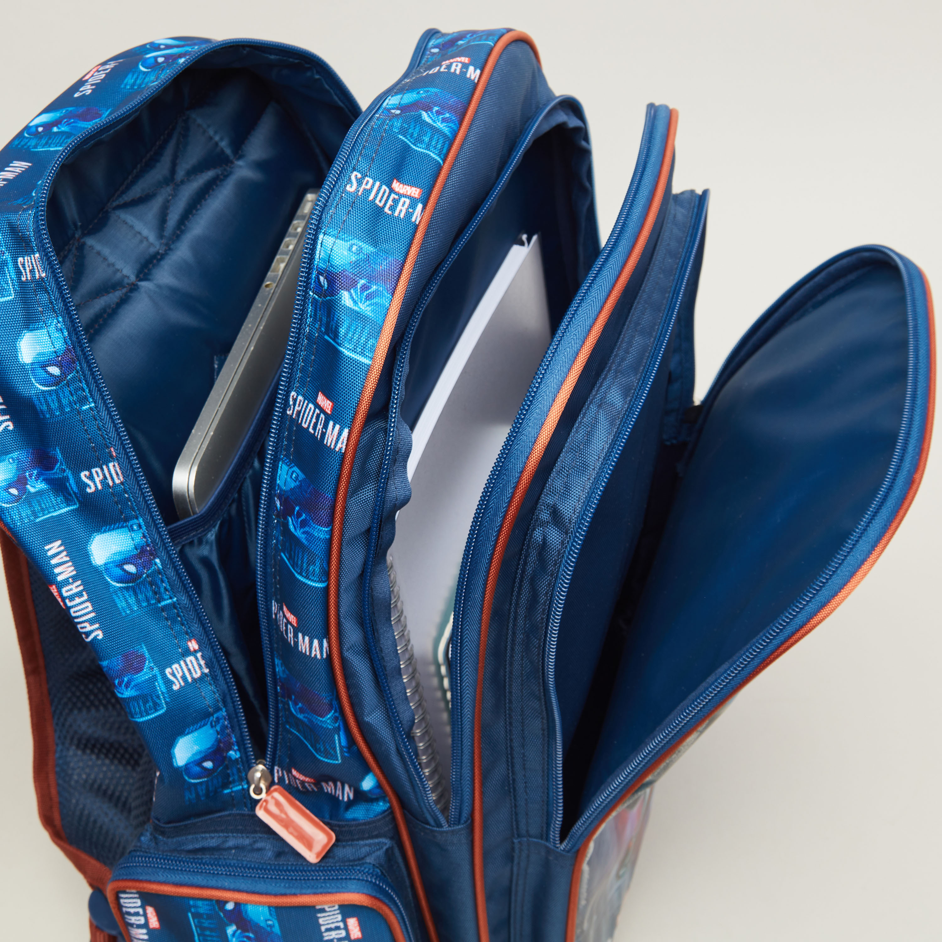 شنطة ظهر بطبعات سبايدر مان مارفل - 32x15x45.7 سم-school-bagsandbackpacks-backpacks-image-5