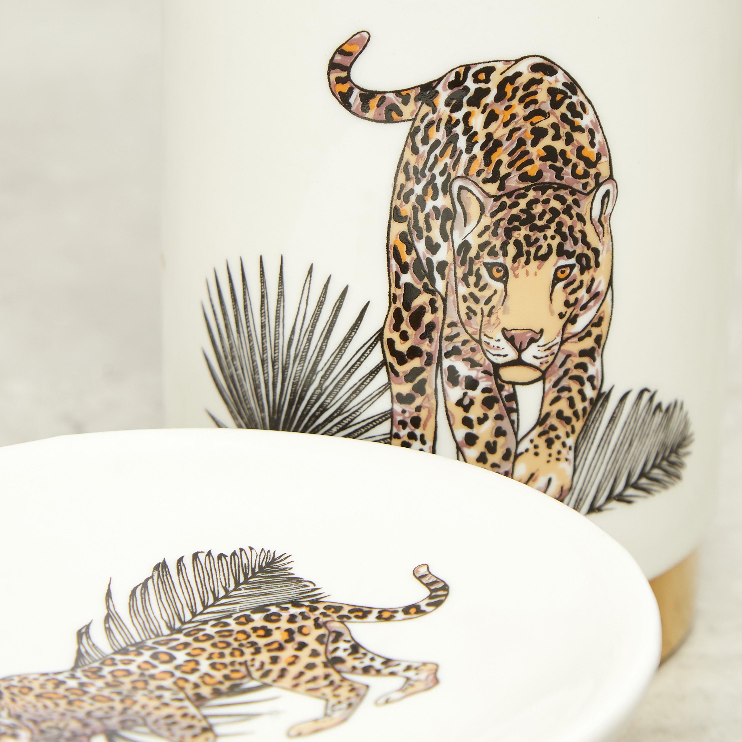 طقم اكسسوارات حمام 4 قطع بطبعات نمر-household-bathandlaundry-bathaccessories-bathaccessorysets-image-4