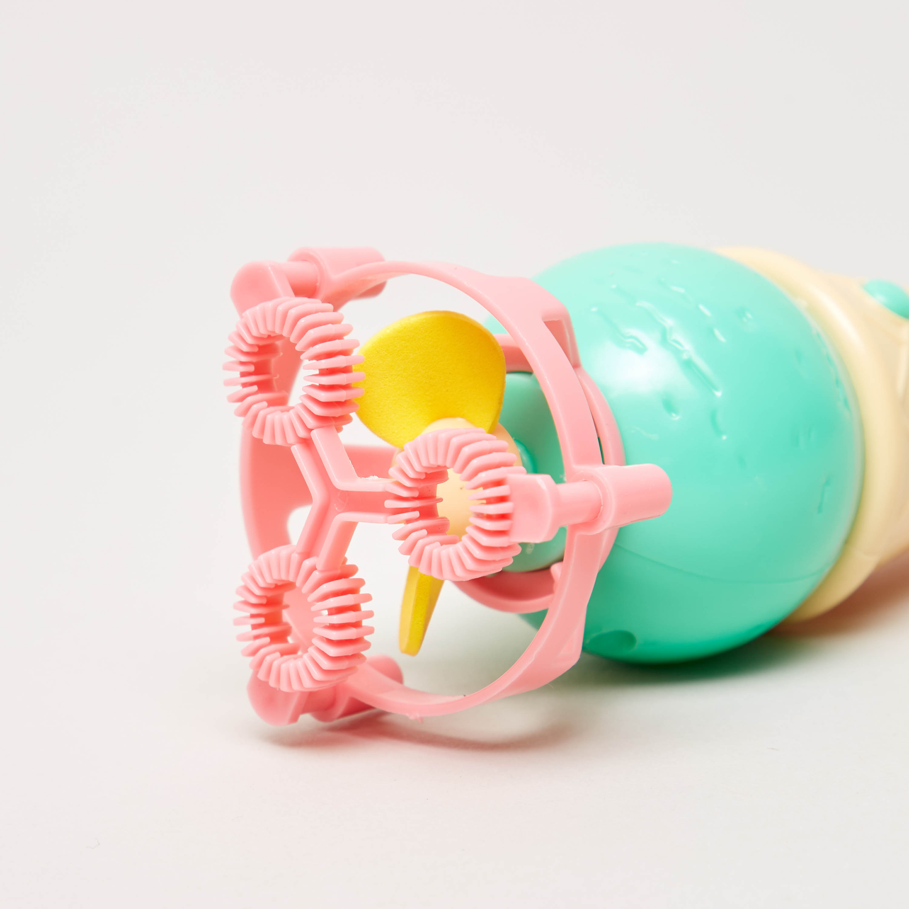 Rainbow Bubbles Battery Operated Icecream Bubble Blower-toys-outdoor-poolandbeach-waterandbubbleguns-image-4