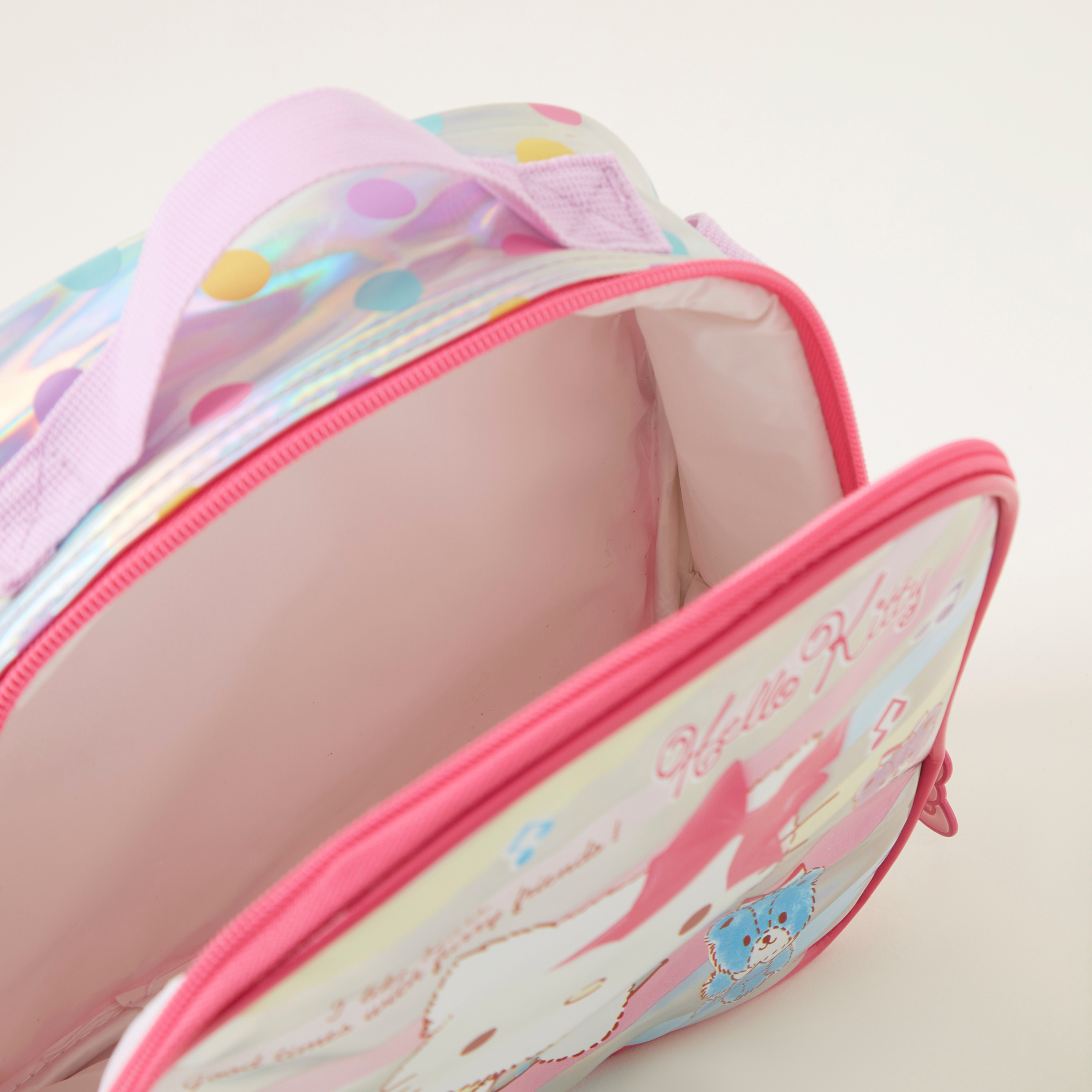 شنطة غداء عازلة بطبعات هالو كيتي-school-lunchessentials-lunchbags-image-5