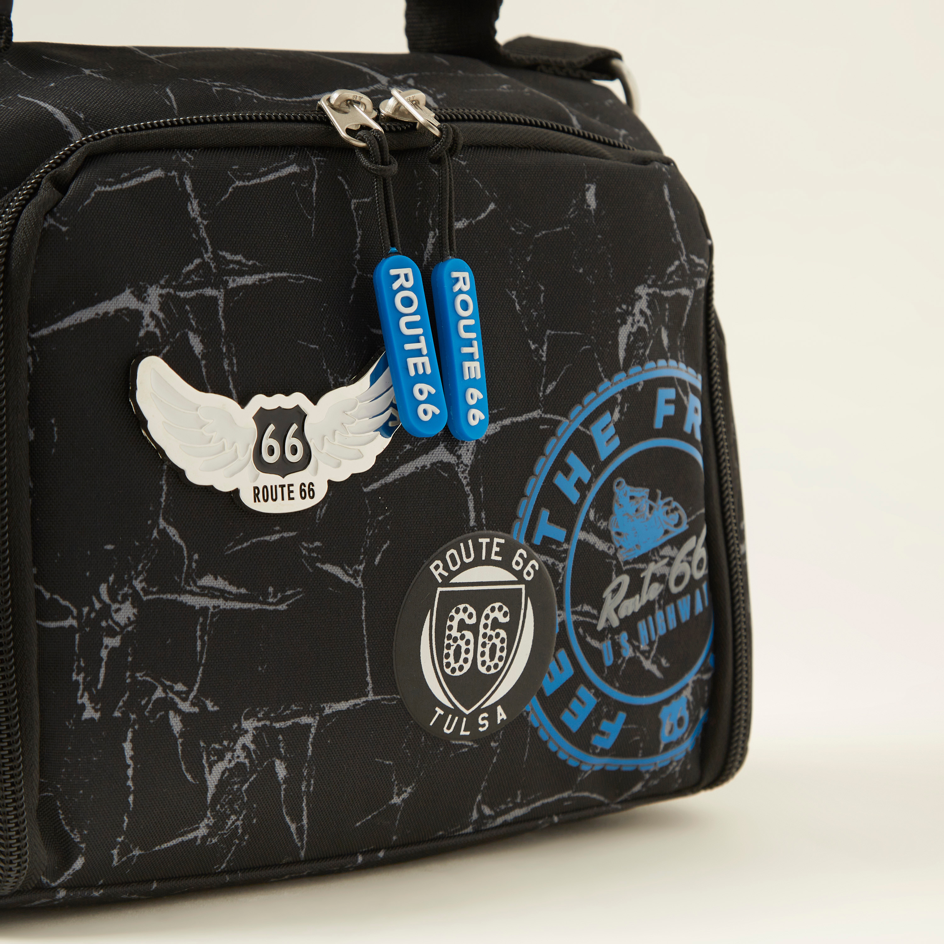 Busquets Route 66 Print Lunch Bag with Strap and Zip Closure-school-lunchessentials-lunchbags-image-4