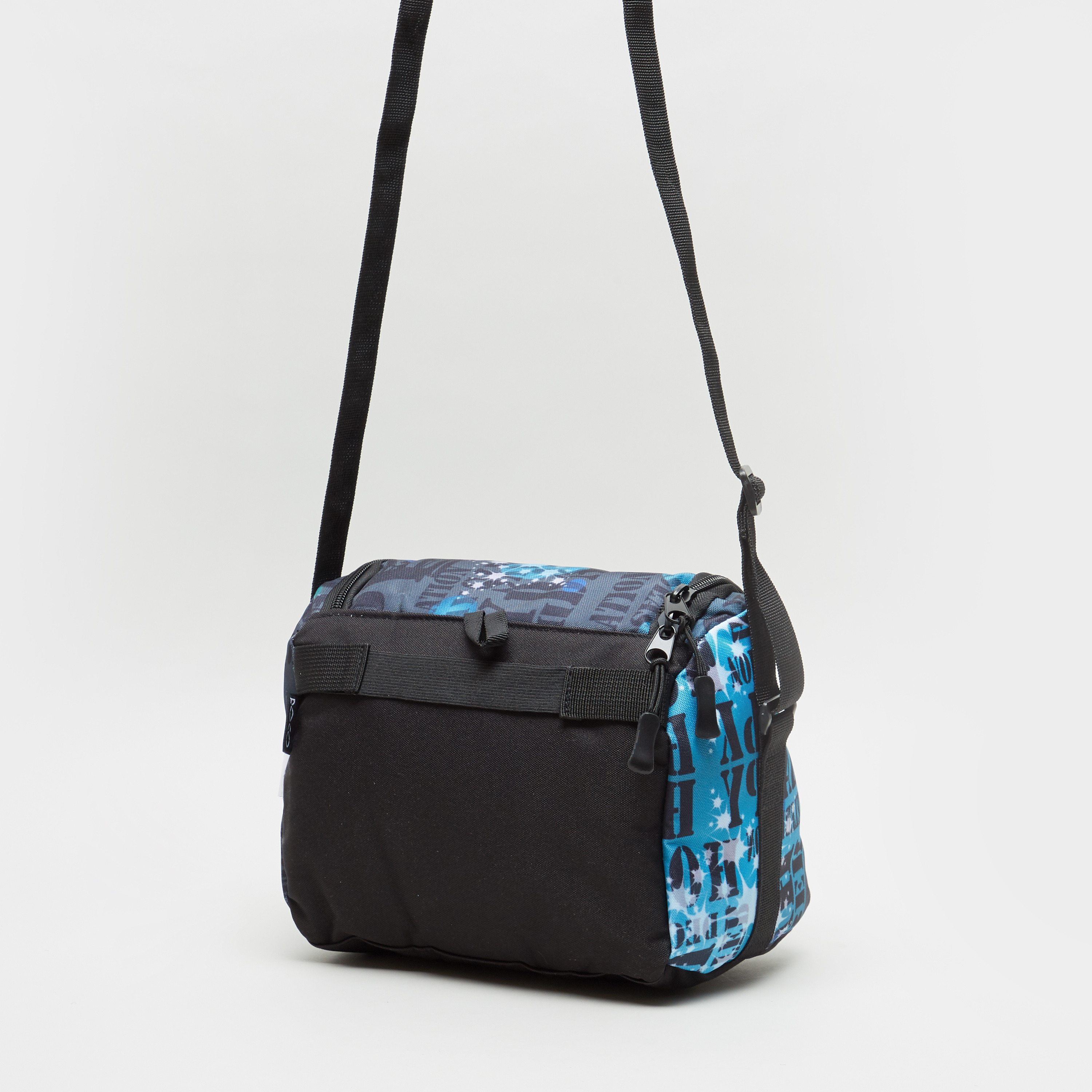 شنطة غداء بطبعات من روكو-school-lunchessentials-lunchbags-image-4