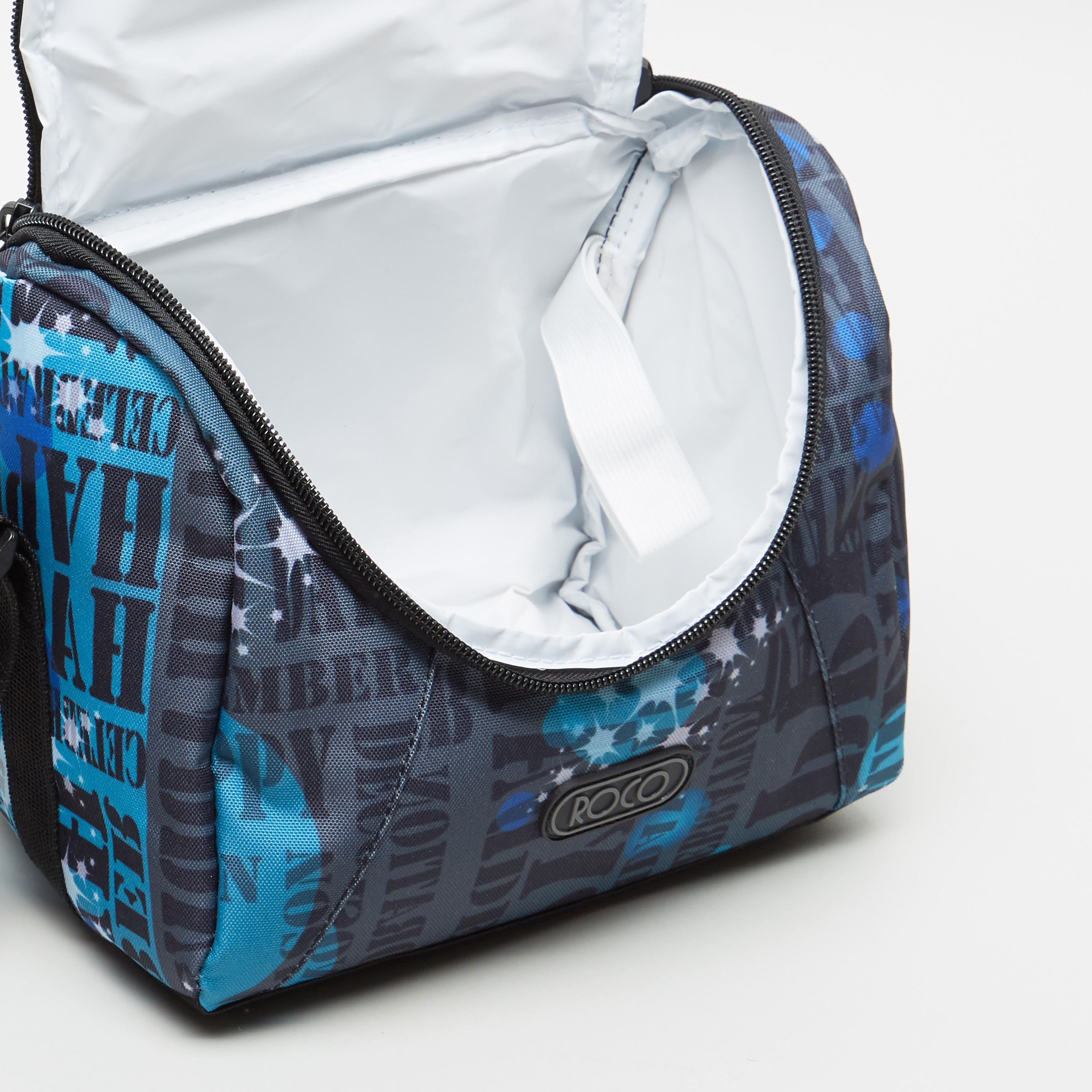شنطة غداء بطبعات من روكو-school-lunchessentials-lunchbags-image-5
