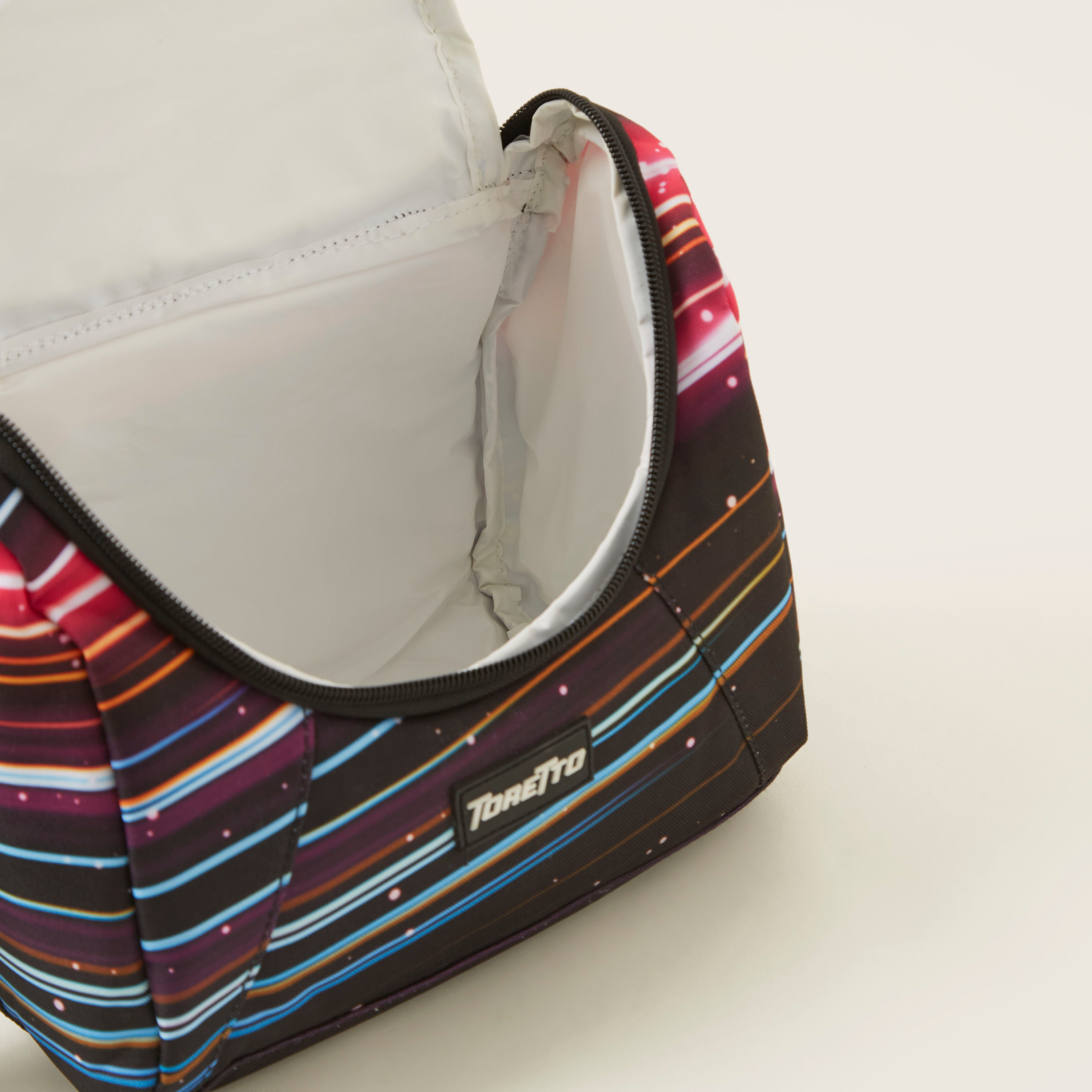 Toretto Printed Lunch Bag with Adjustable Straps and Zip Closure-school-lunchessentials-lunchbags-image-5