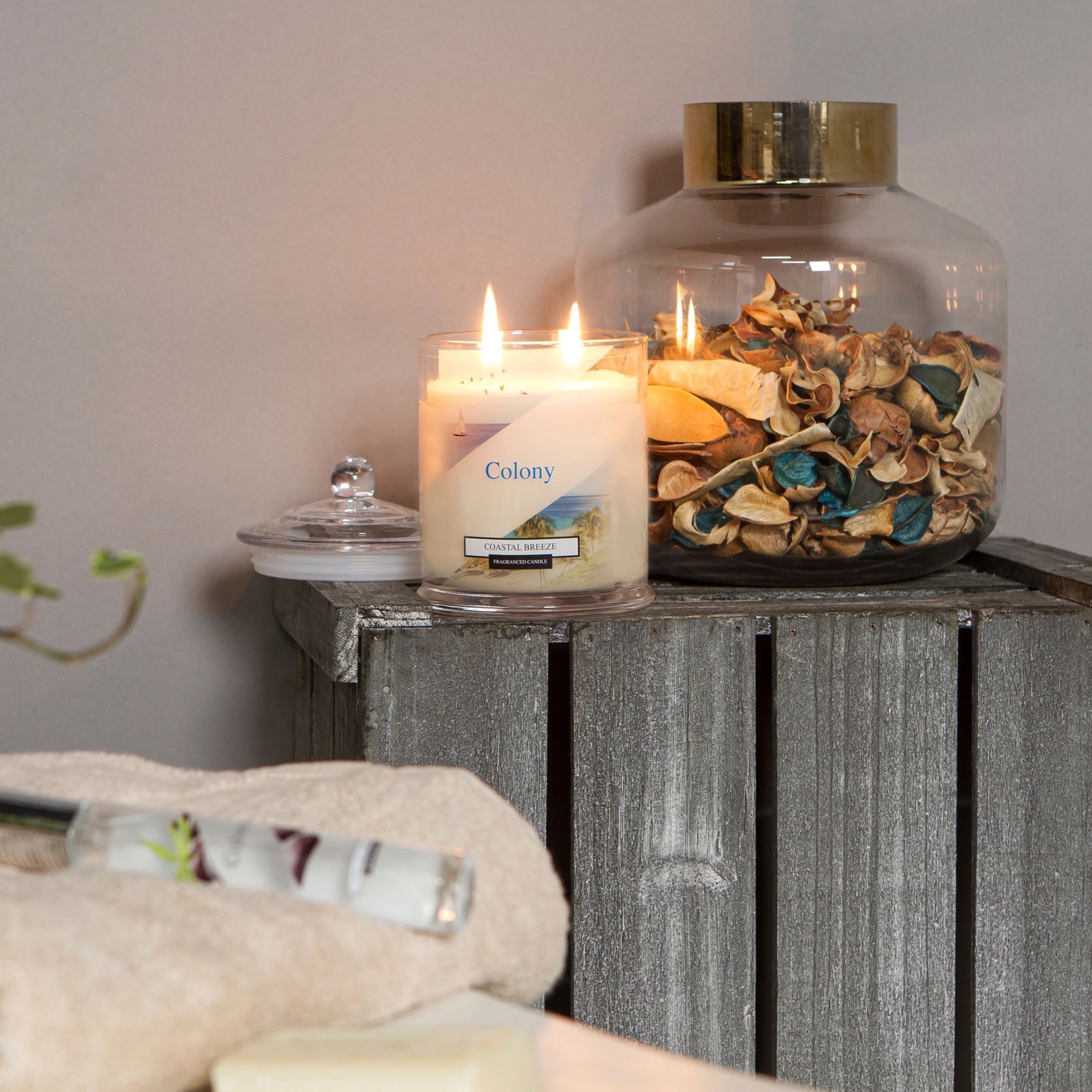 Wax Lyrical Medium Coastal Breeze Filled Jar Candle - 10x10x14 cms-household-homefragrance-candles-image-3