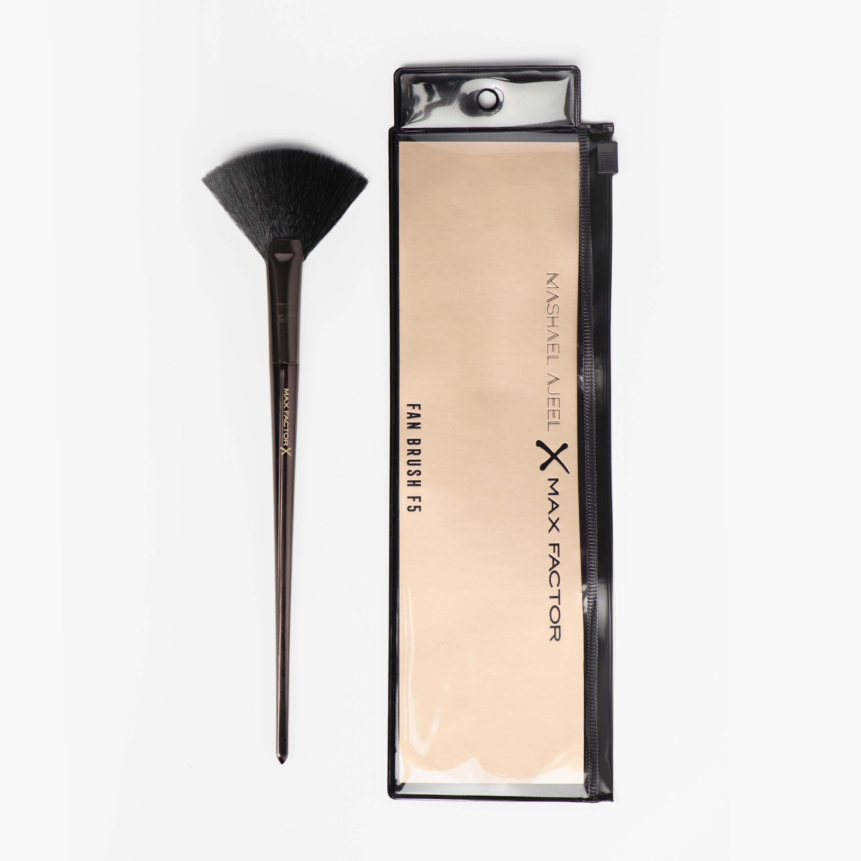 Max Factor Fan Brush-beautyandpersonalcare-makeup-brushesandaccessories-brushes-image-2