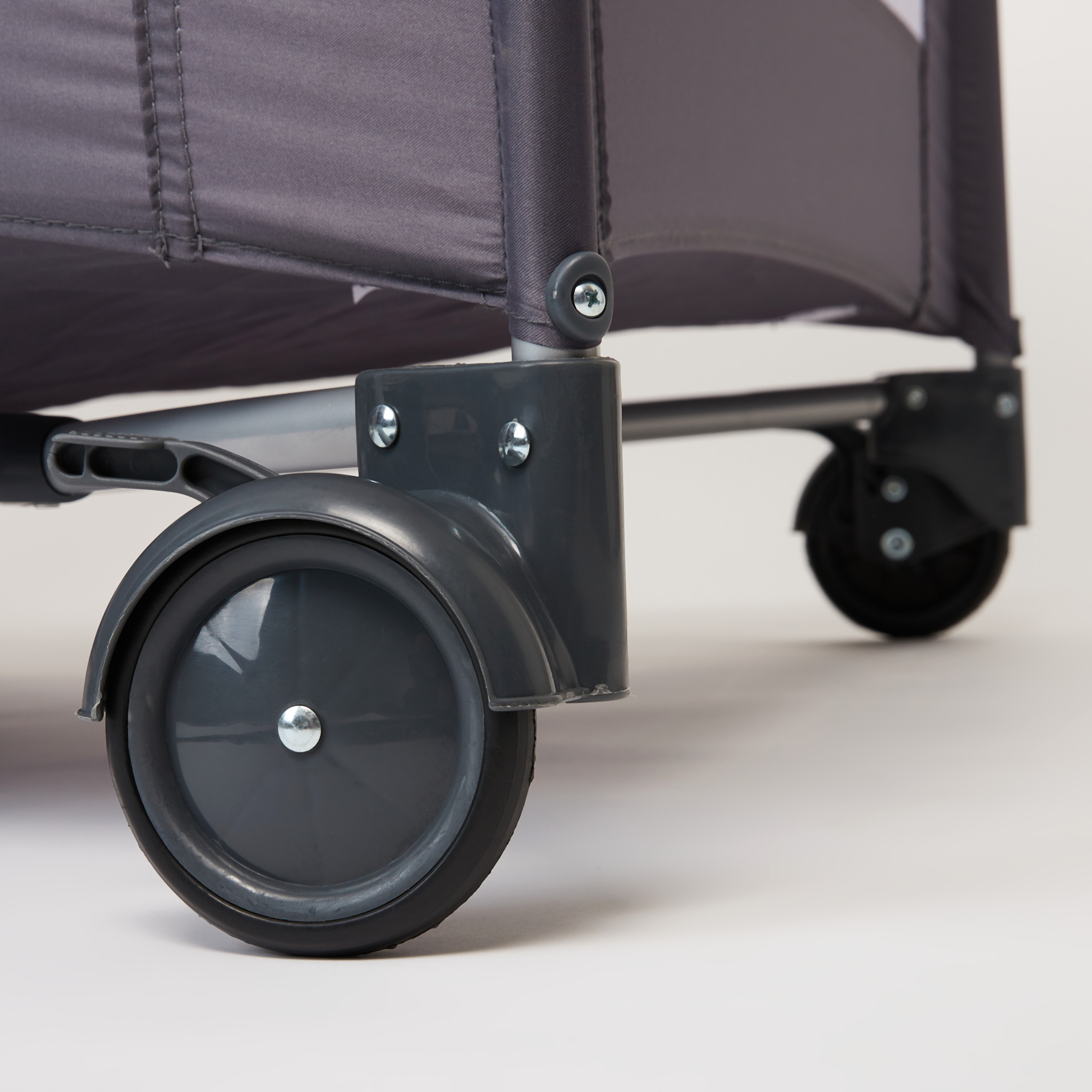 Kit for Kids Baby Travel Cot-baby-nursery-furniture-cribsandbeds-travelcots-image-7
