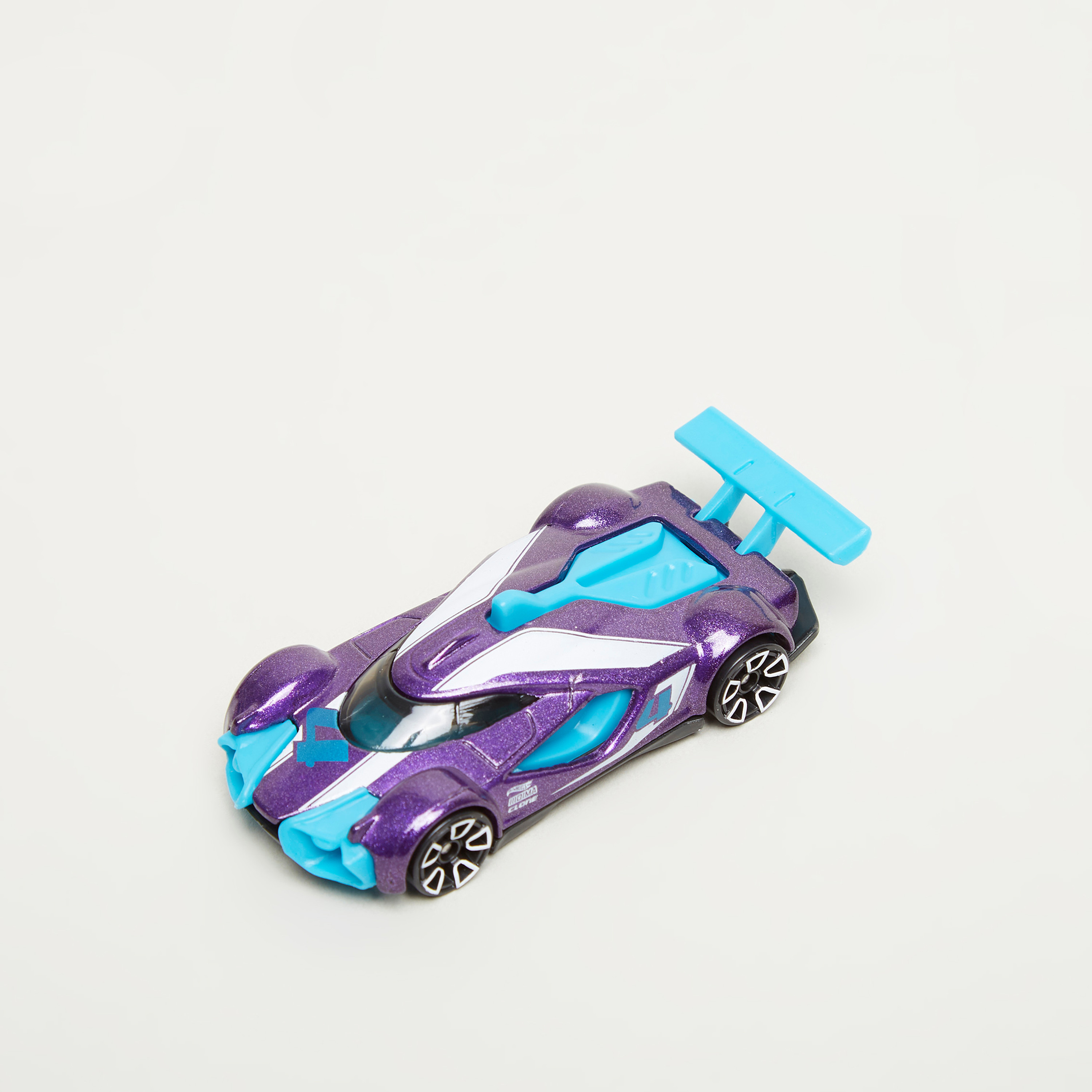 Hot Wheels 1:64 Scale Race Cars, Pick-Up Trucks, Rescue Vehicles, Hot Rods, 3-Pack (Styles May Vary)-toys-playvehicles-cars-image-4